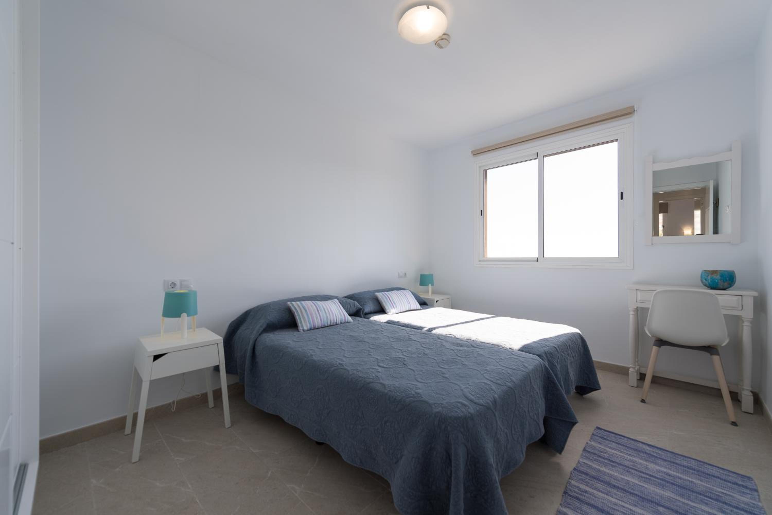Apartment photo 2