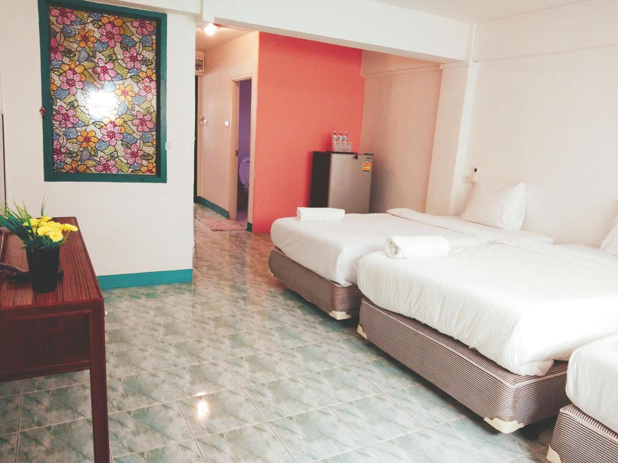 Triple Room - Photo 2