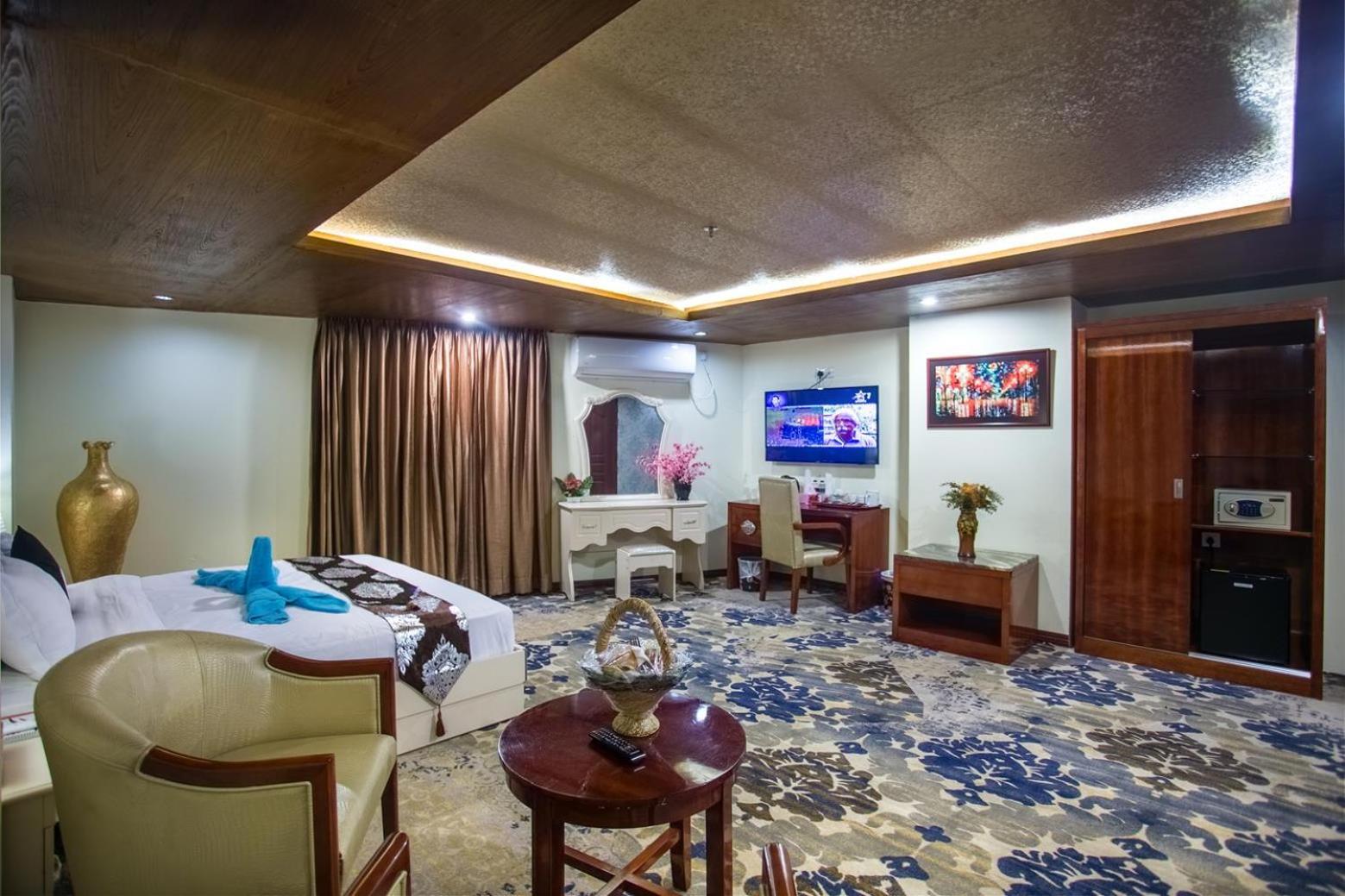 King Suite