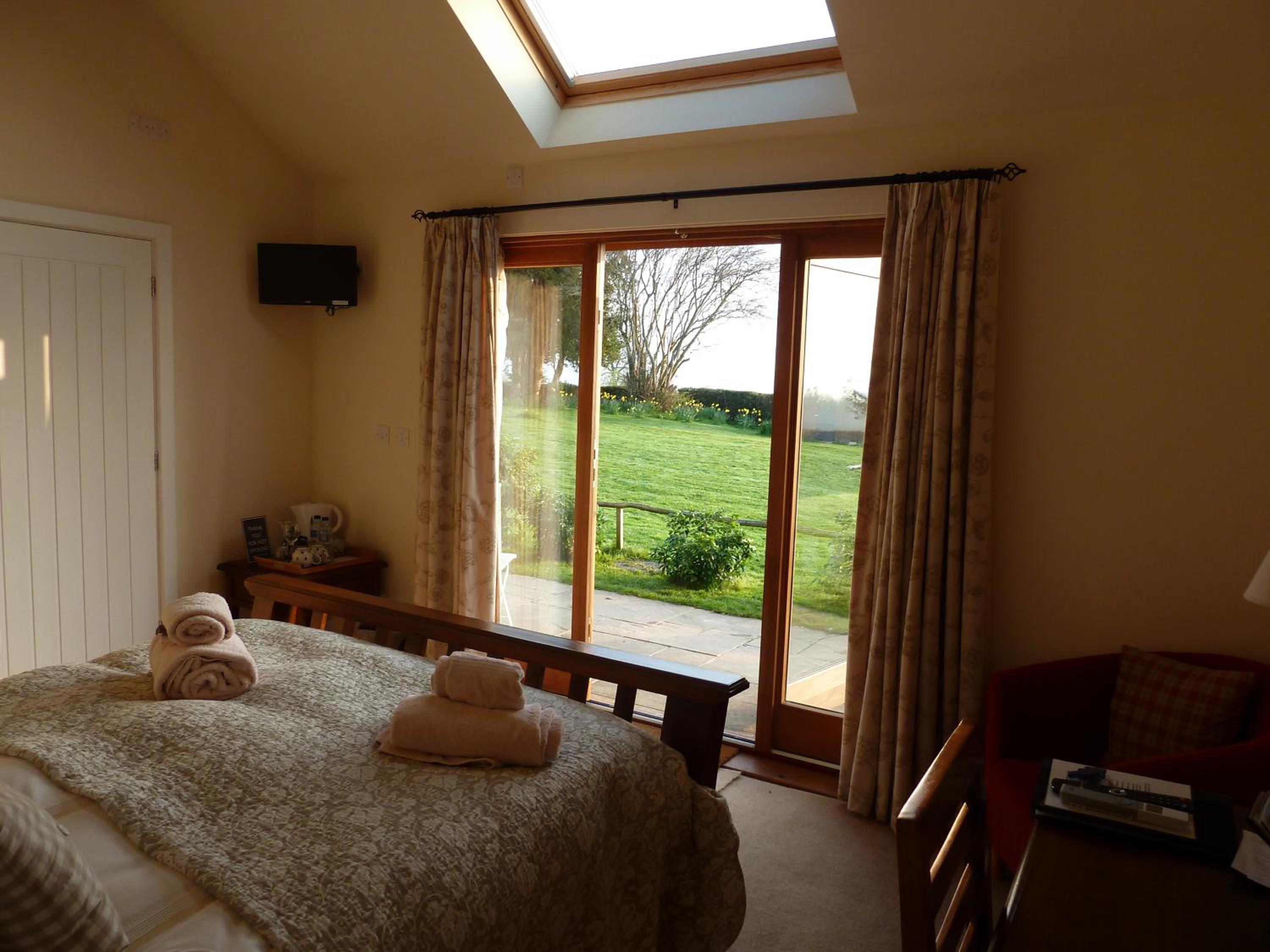 King Room with Garden View