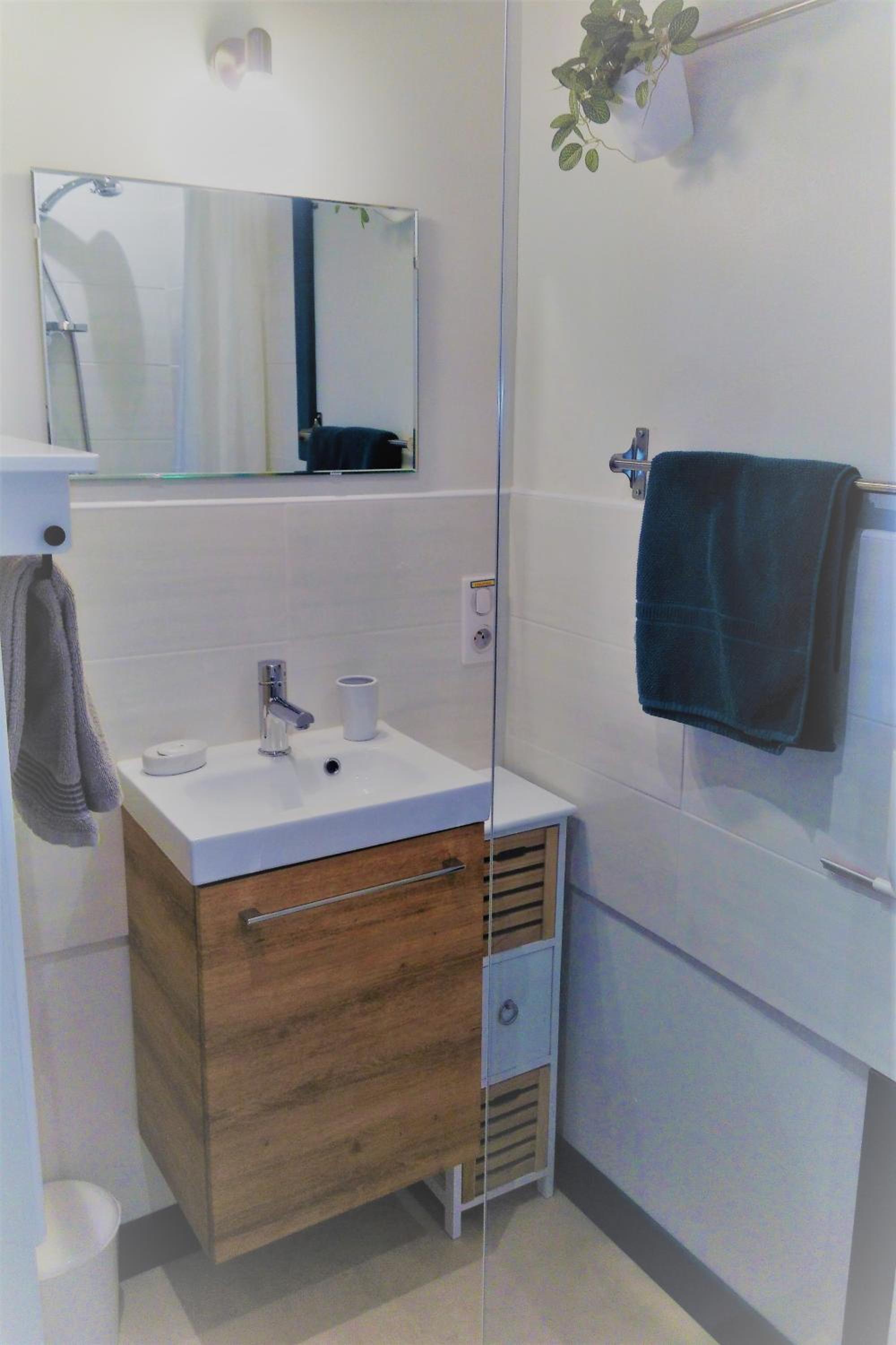 Twin Room with Mountain View - Photo 4