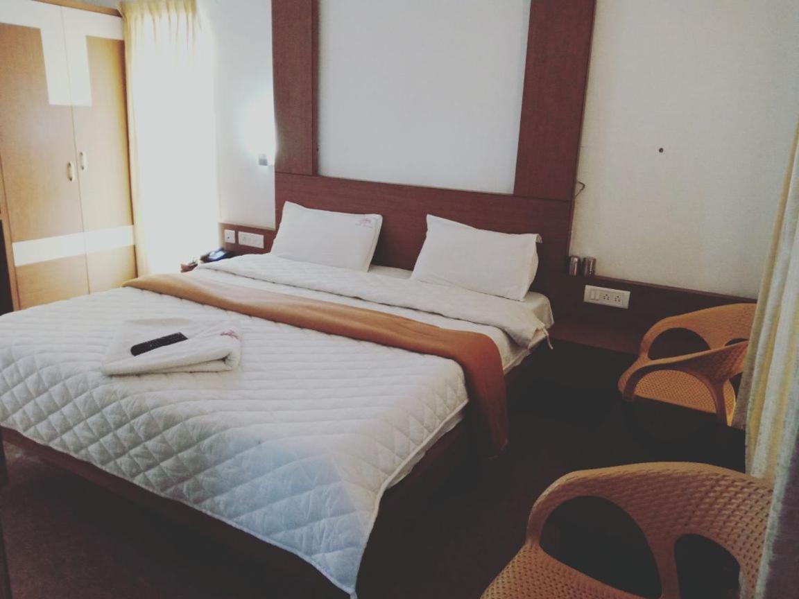 Standard Double Room - Photo 1