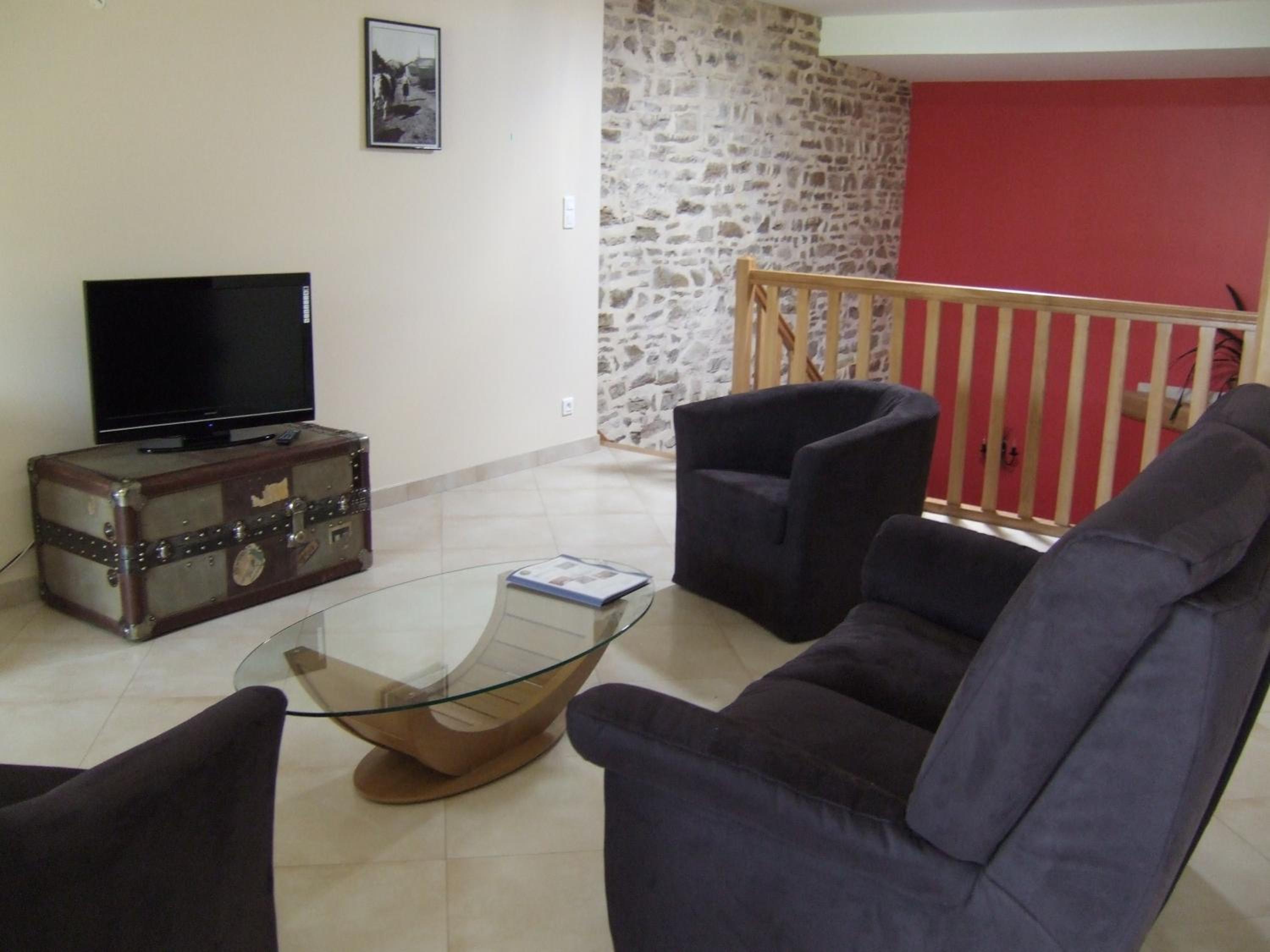 Twin Room - Photo 7