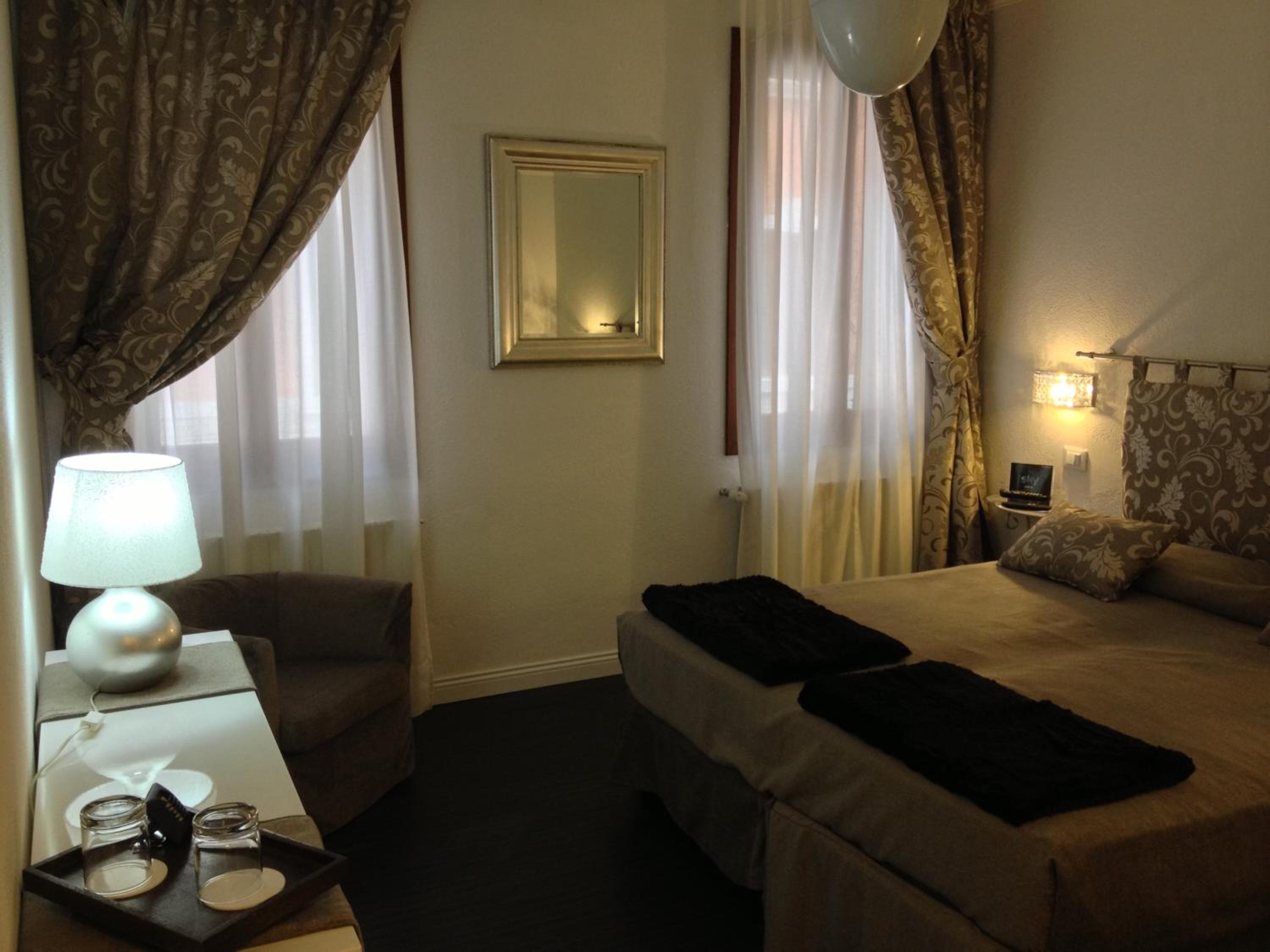 Superior Double or Twin Room photo 1