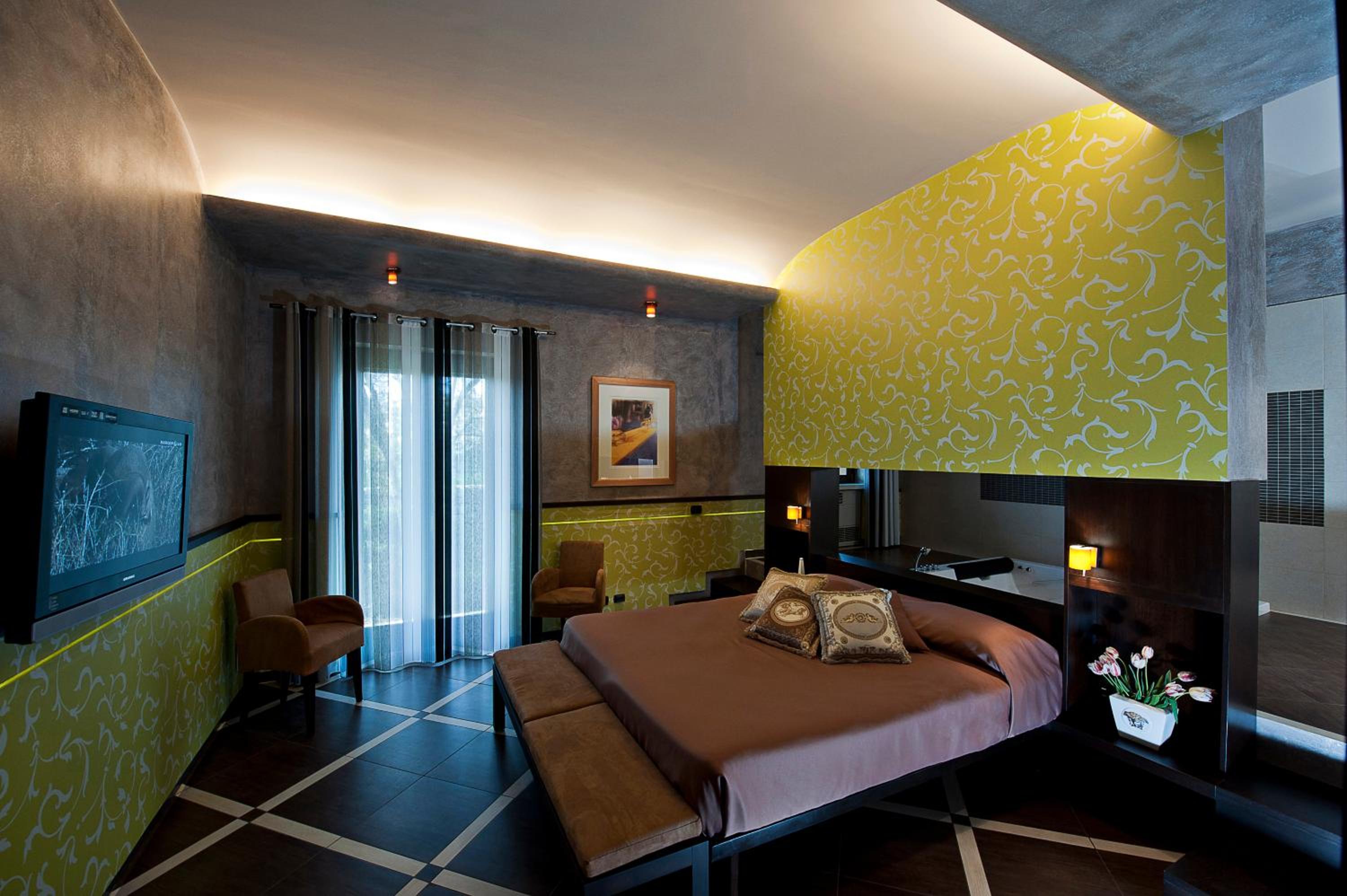 Junior Suite (2 Adults)