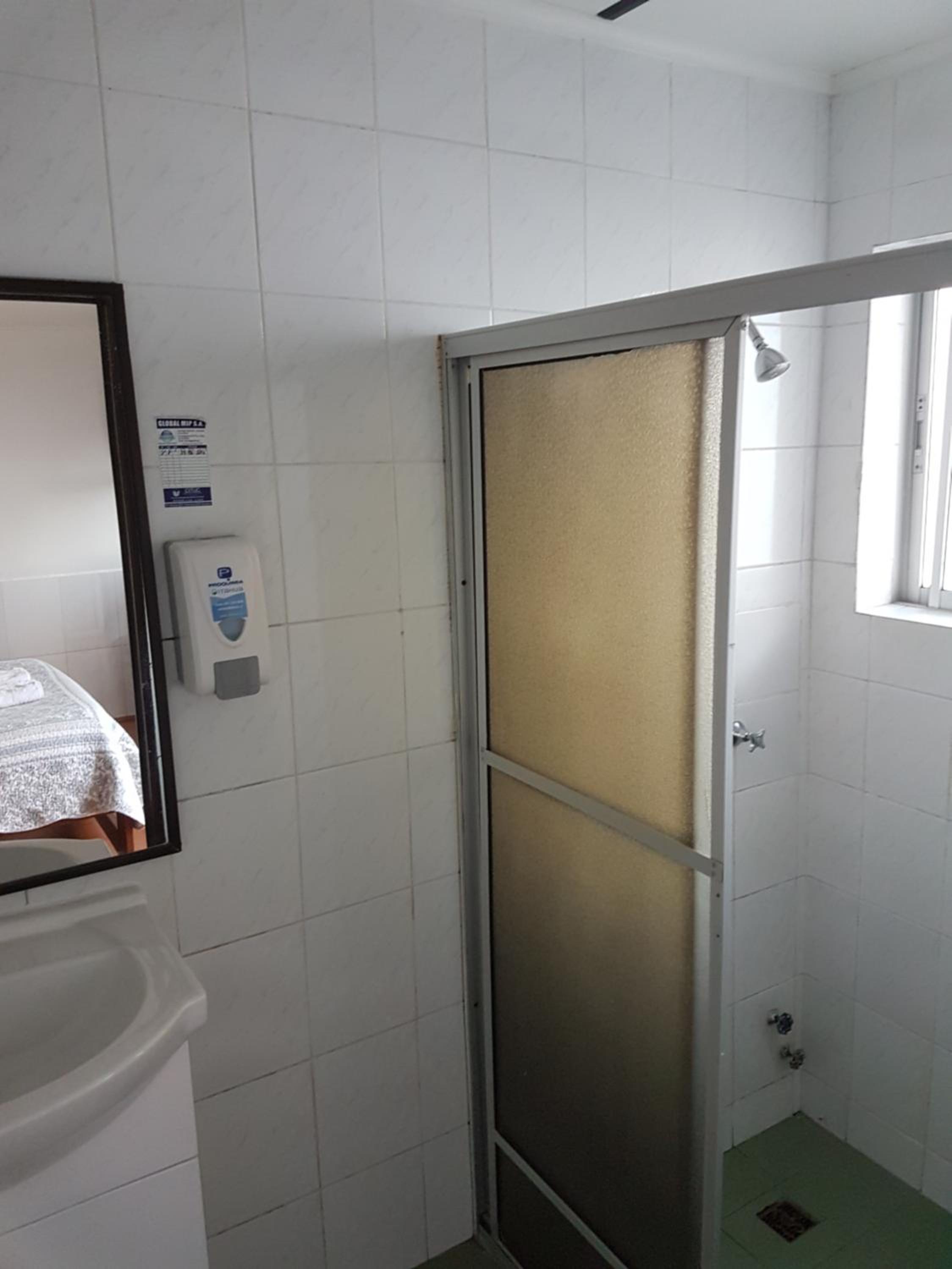 Double Room With Private Bathroom photo 2