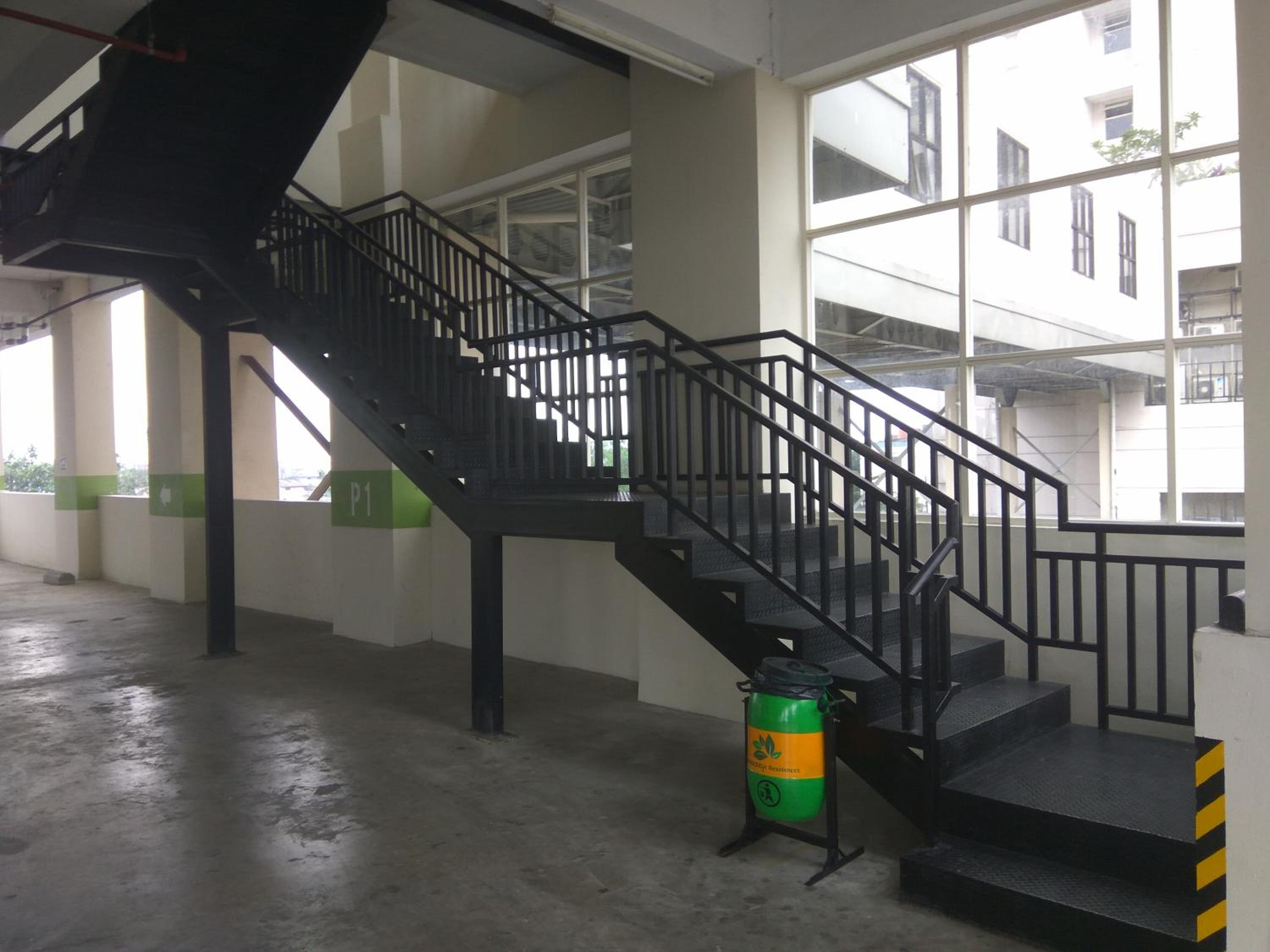 Studio Apartment - Photo 9