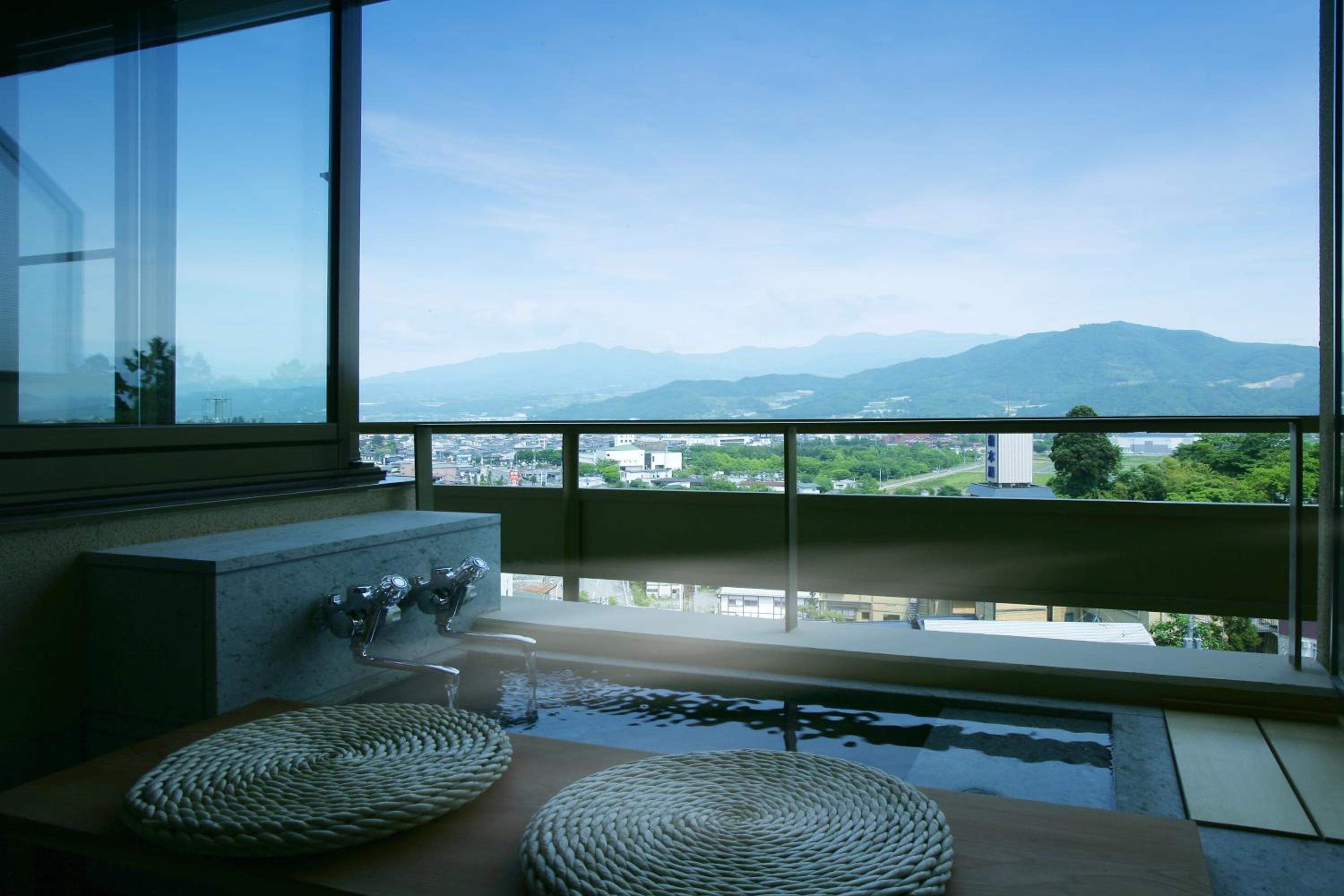 Single Room with Mountain View photo 3
