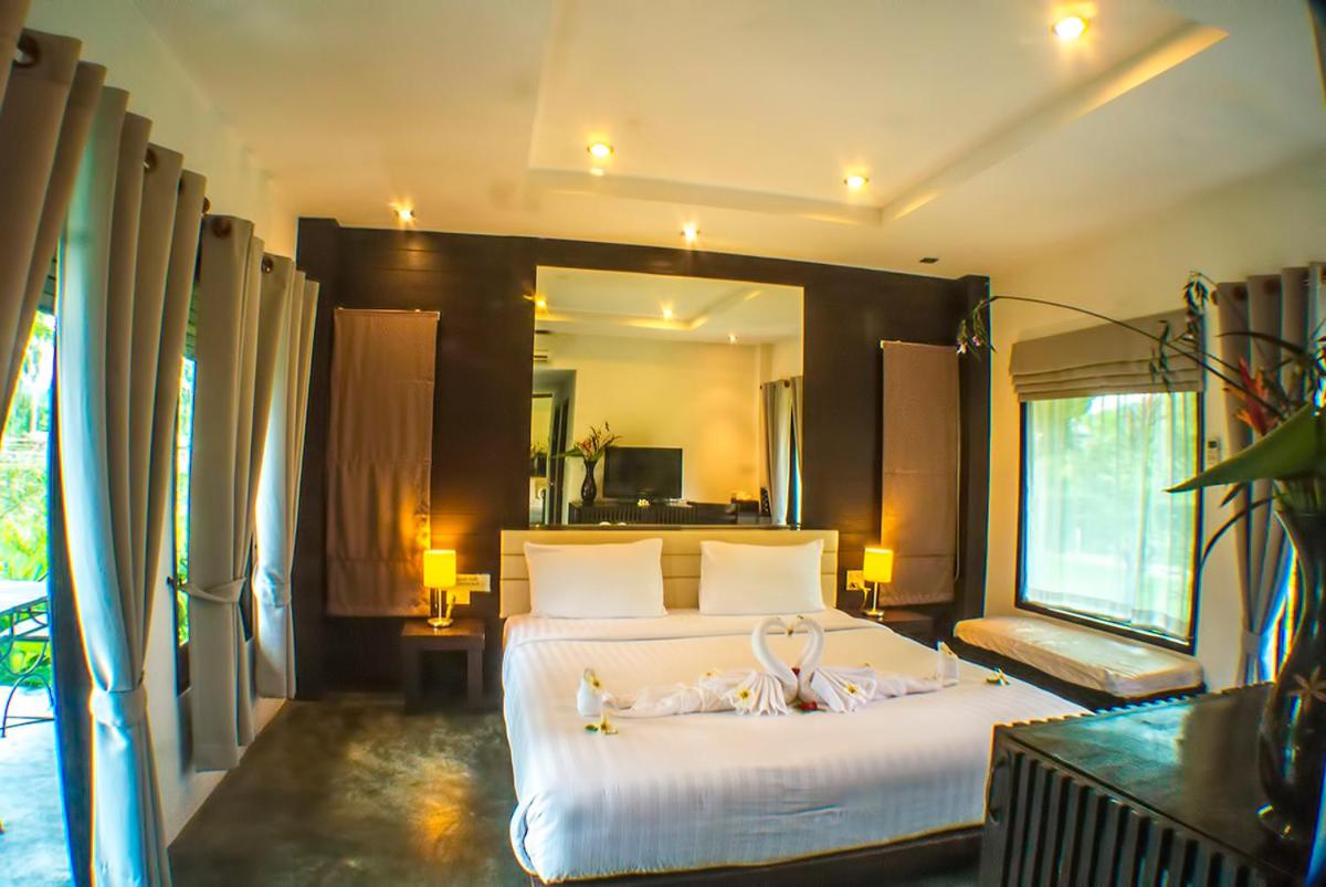 Deluxe Villa photo 2