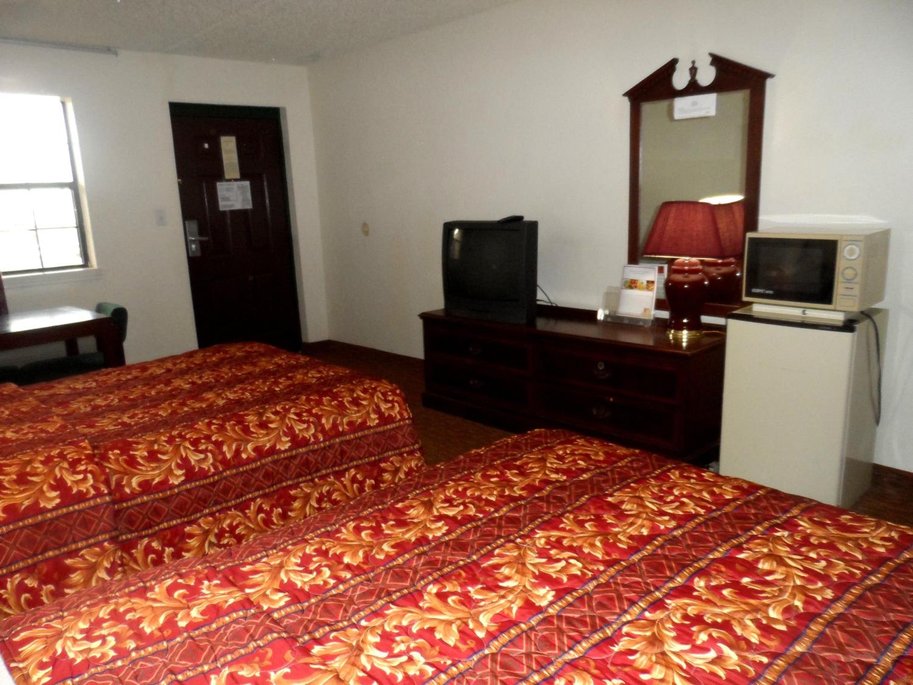 Double Room with Two Double Beds photo 2