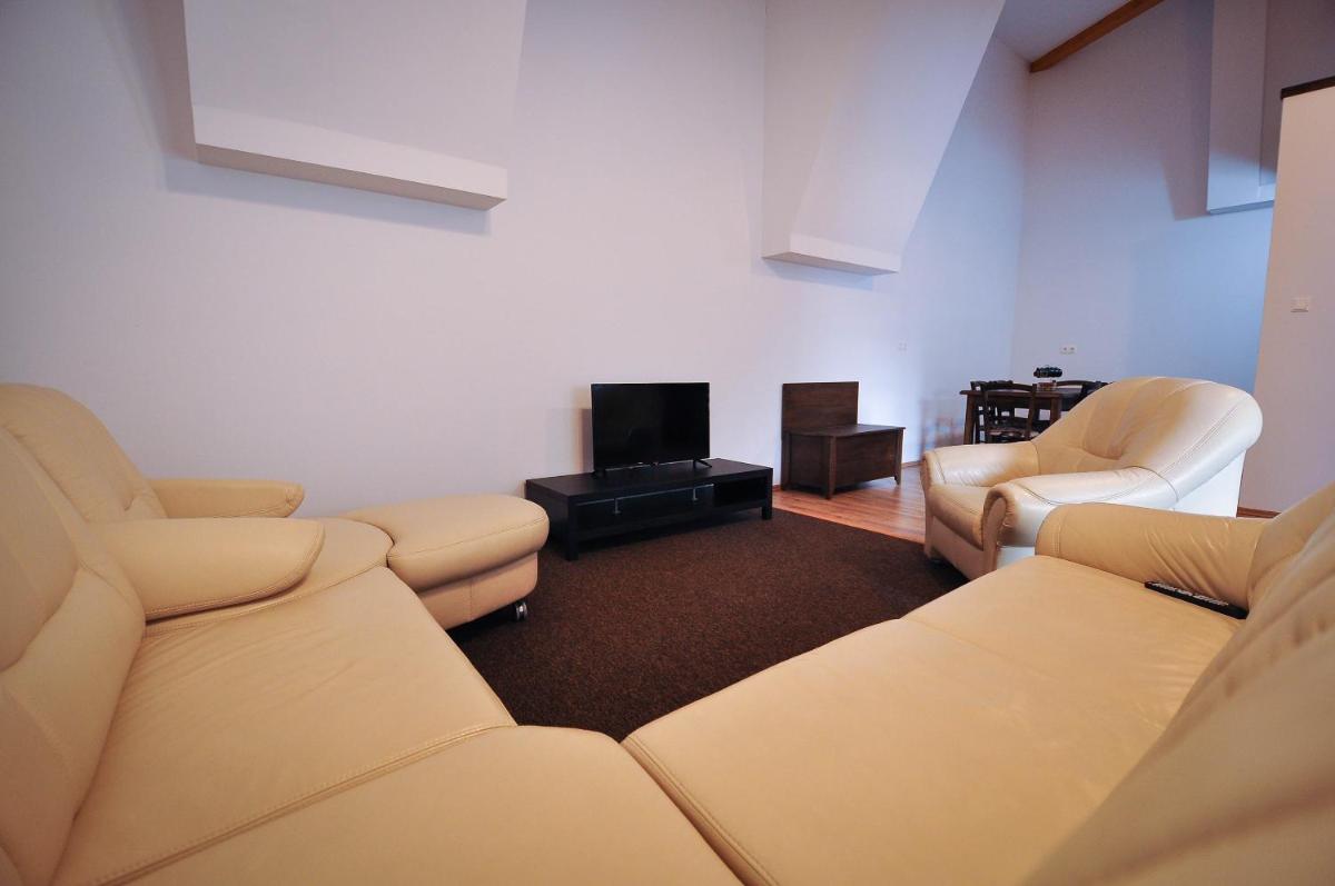 Apartment - Photo 3