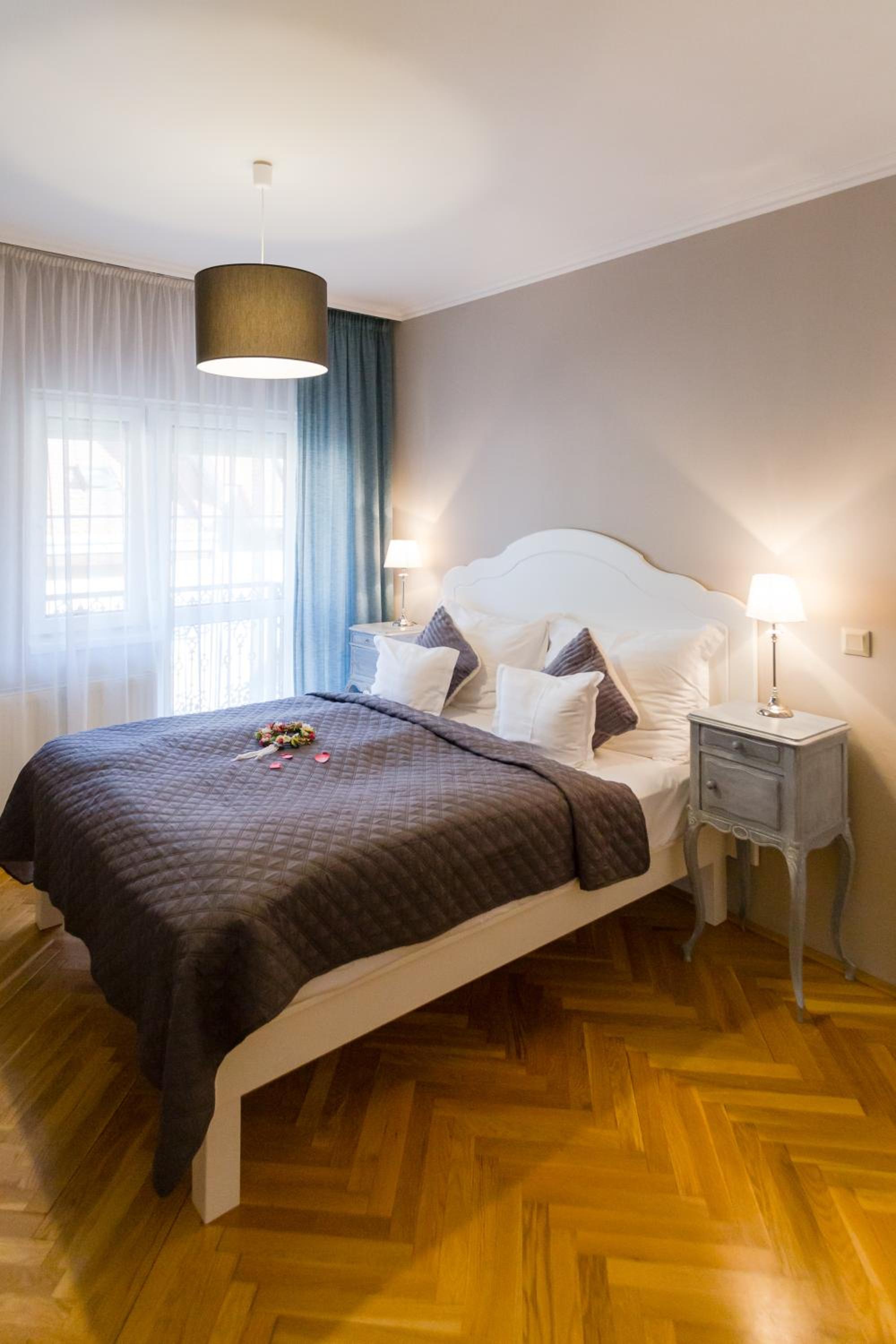 Double Room with Balcony - Photo 20