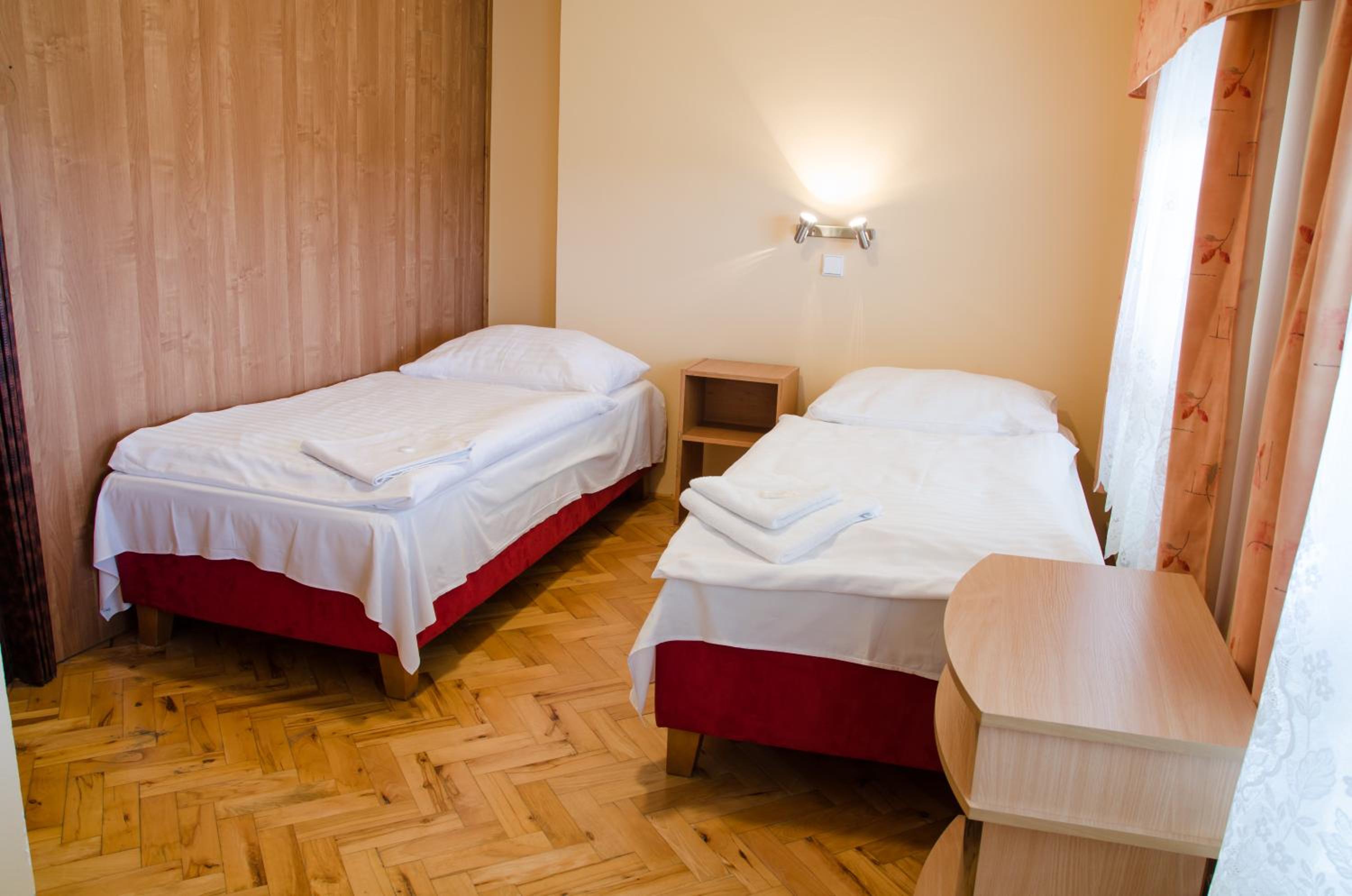 Quadruple Room - Photo 4