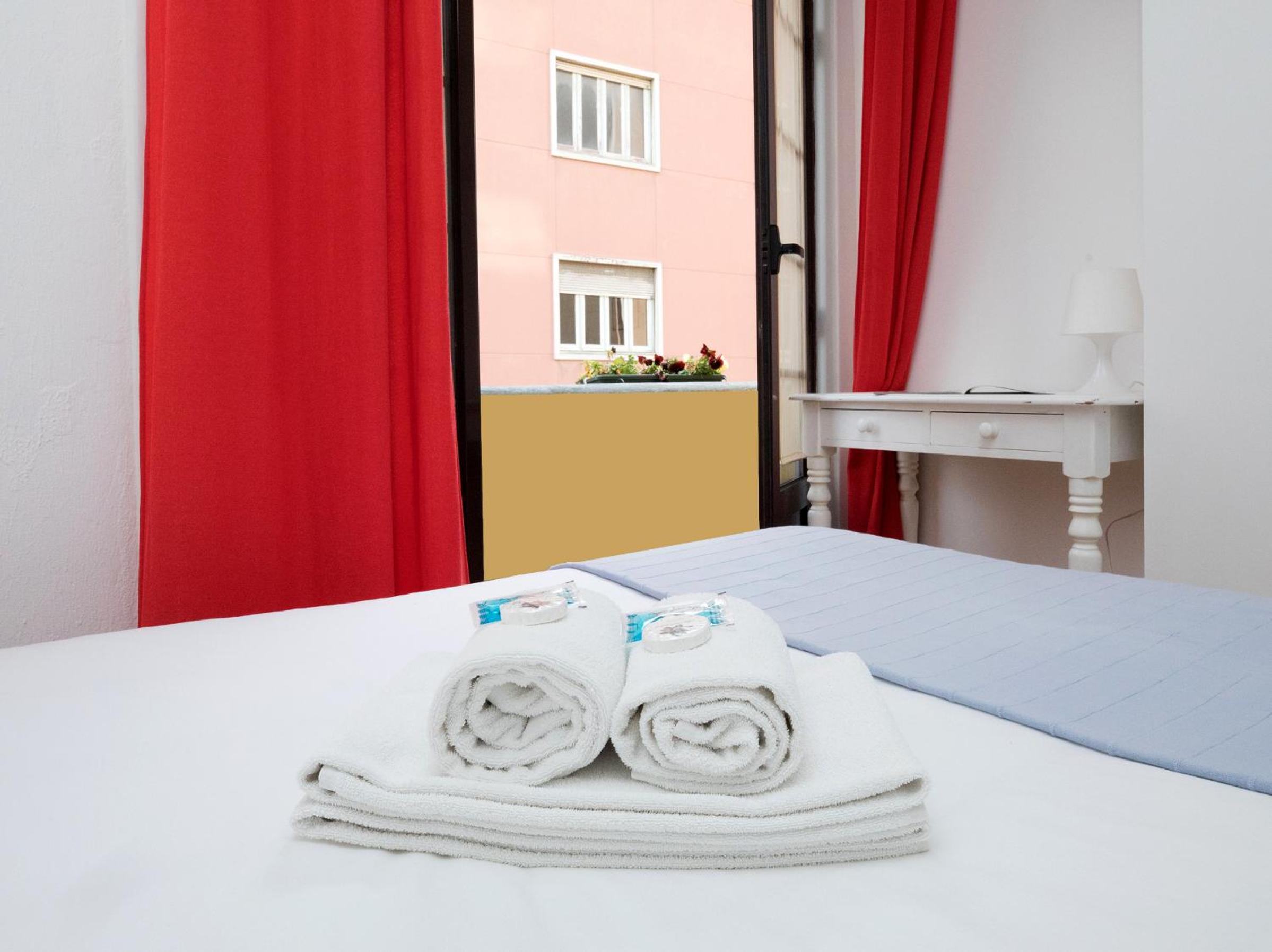 Triple Room - Photo 13