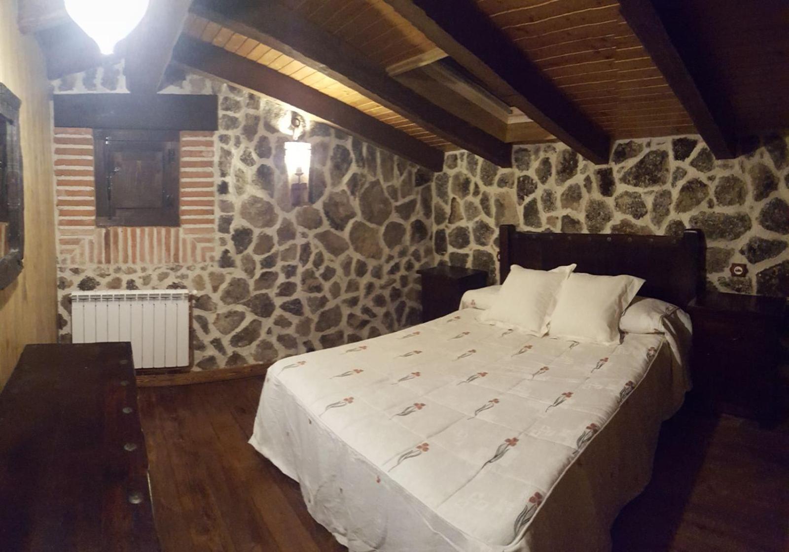 Casa de cuatro habitaciones