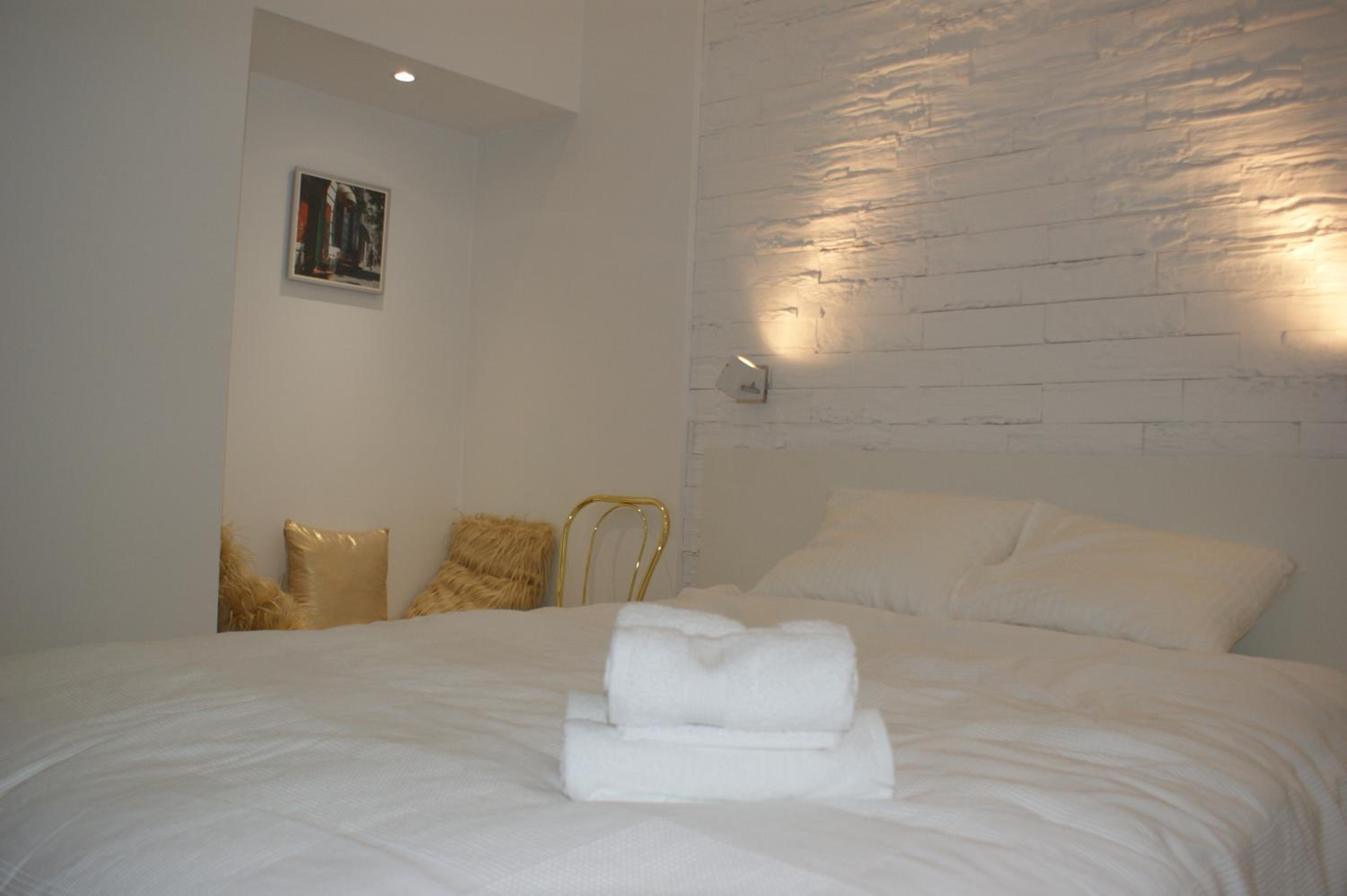 Apartment - Photo 22