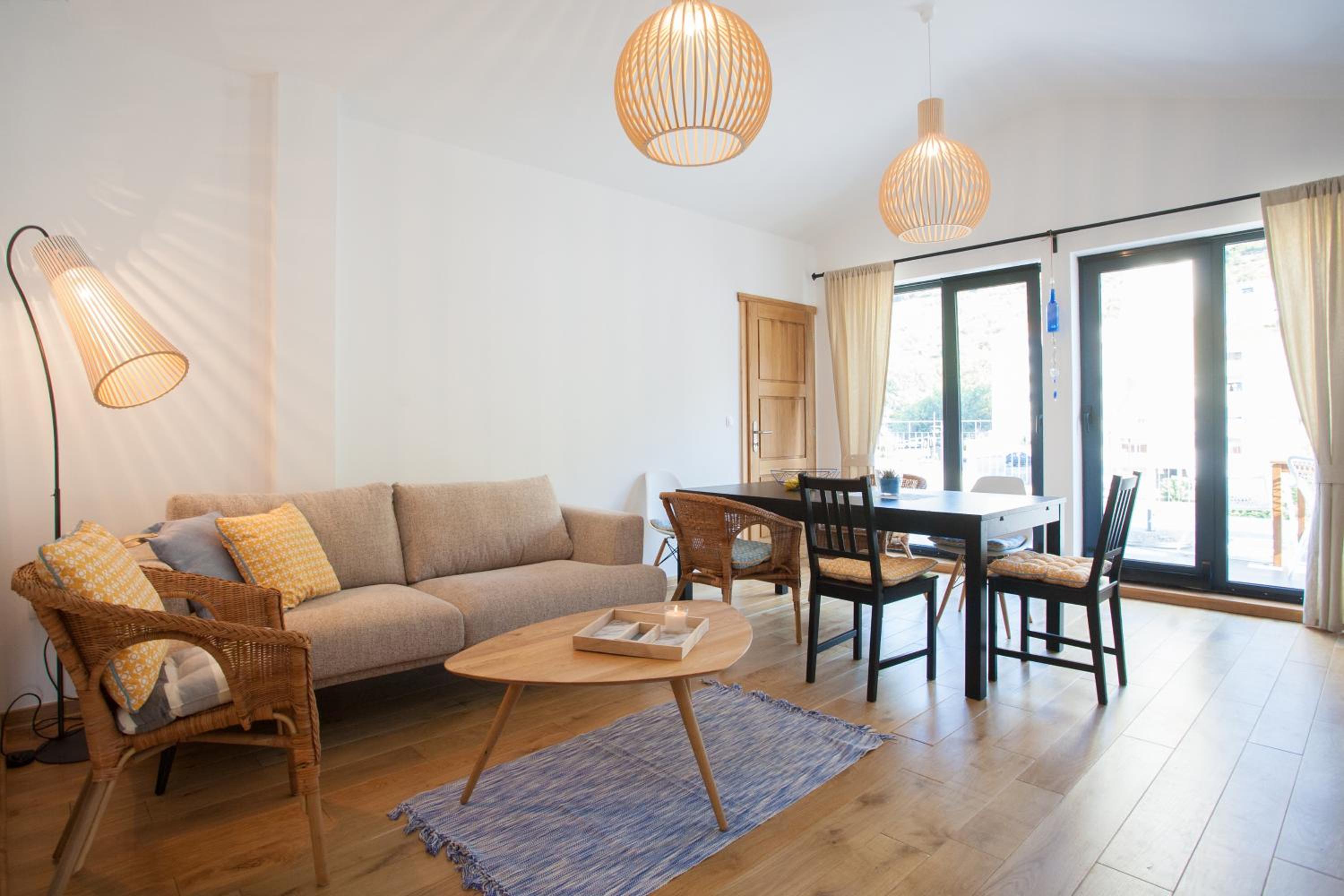 Apartment photo 1