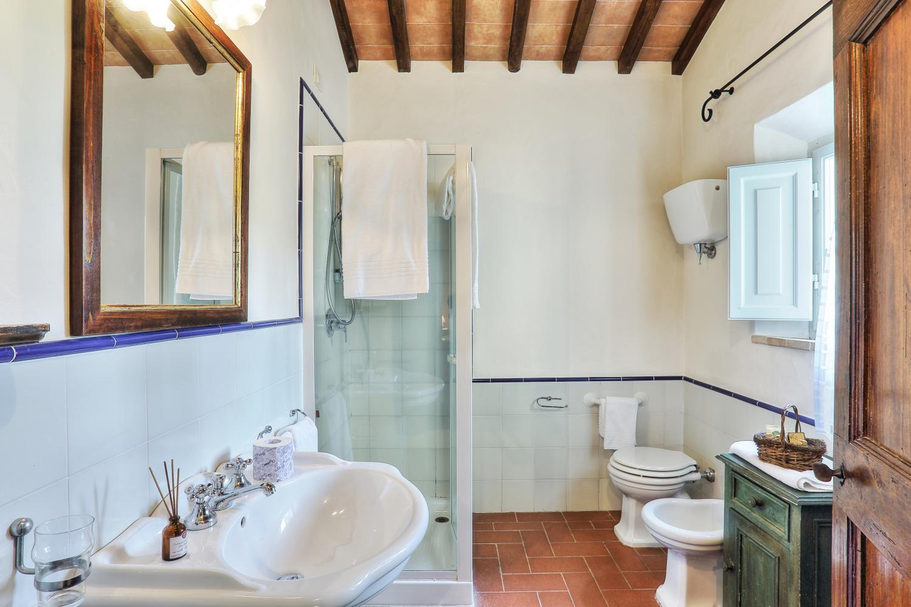 One-Bedroom House photo 2