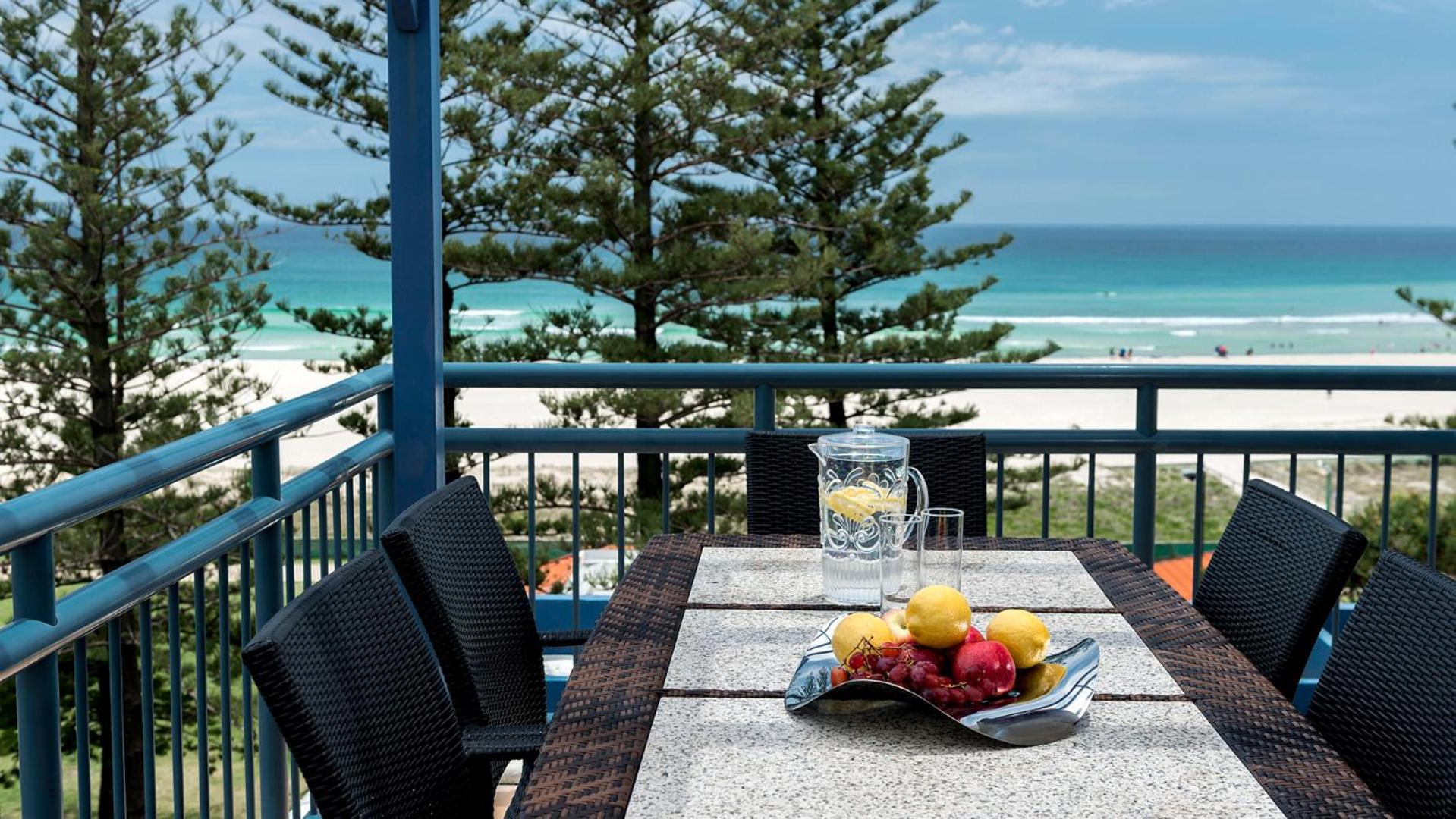 Two-Bedroom Apartment with Ocean View - Photo 8