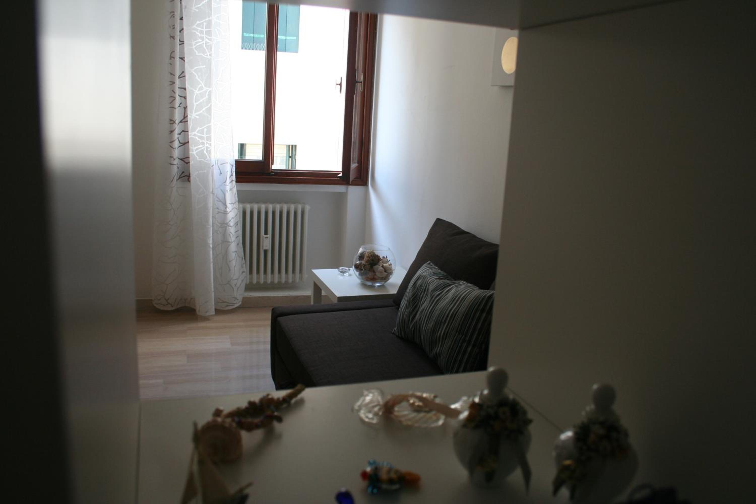 Apartment - Photo 3