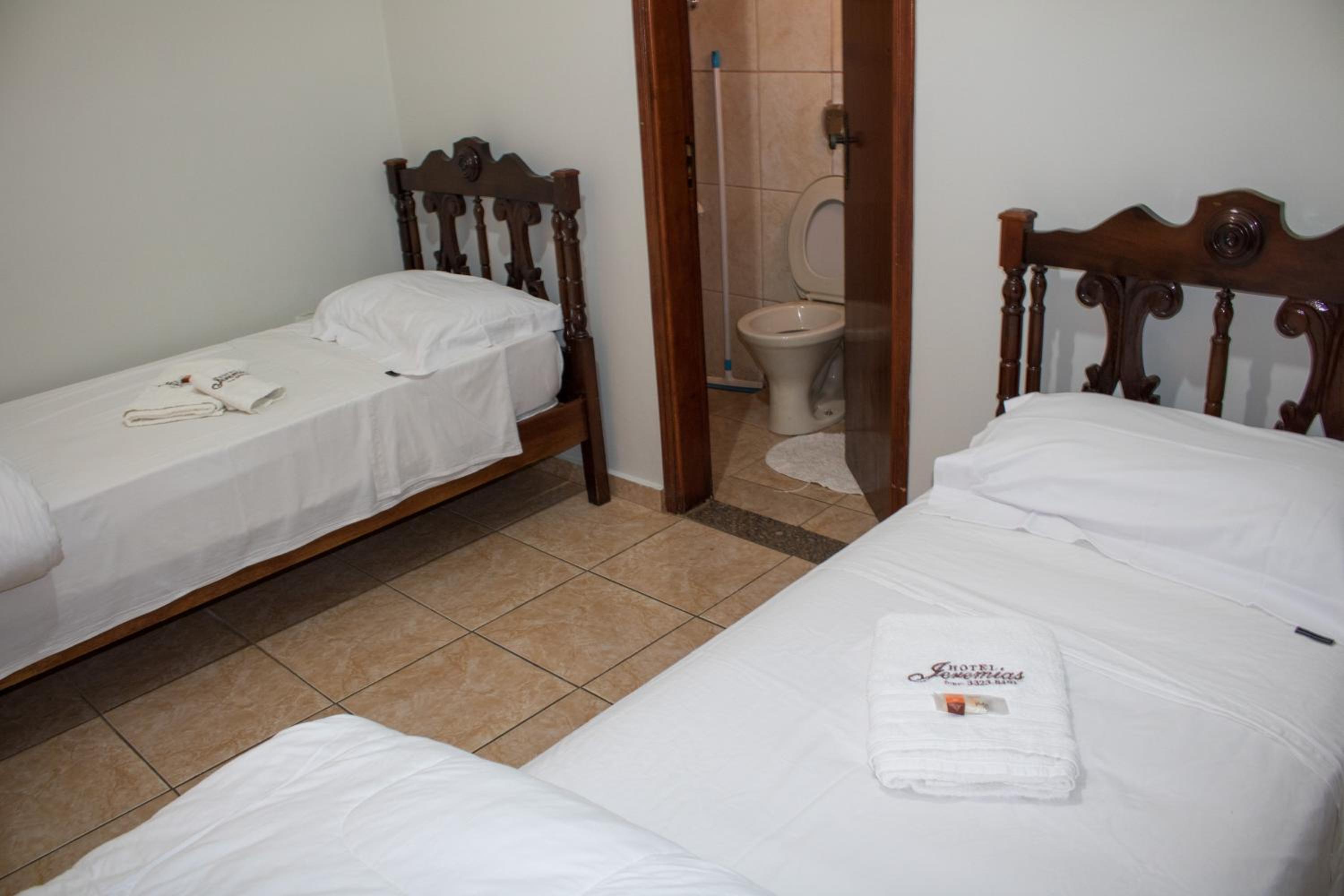 Double or Twin Room photo 2