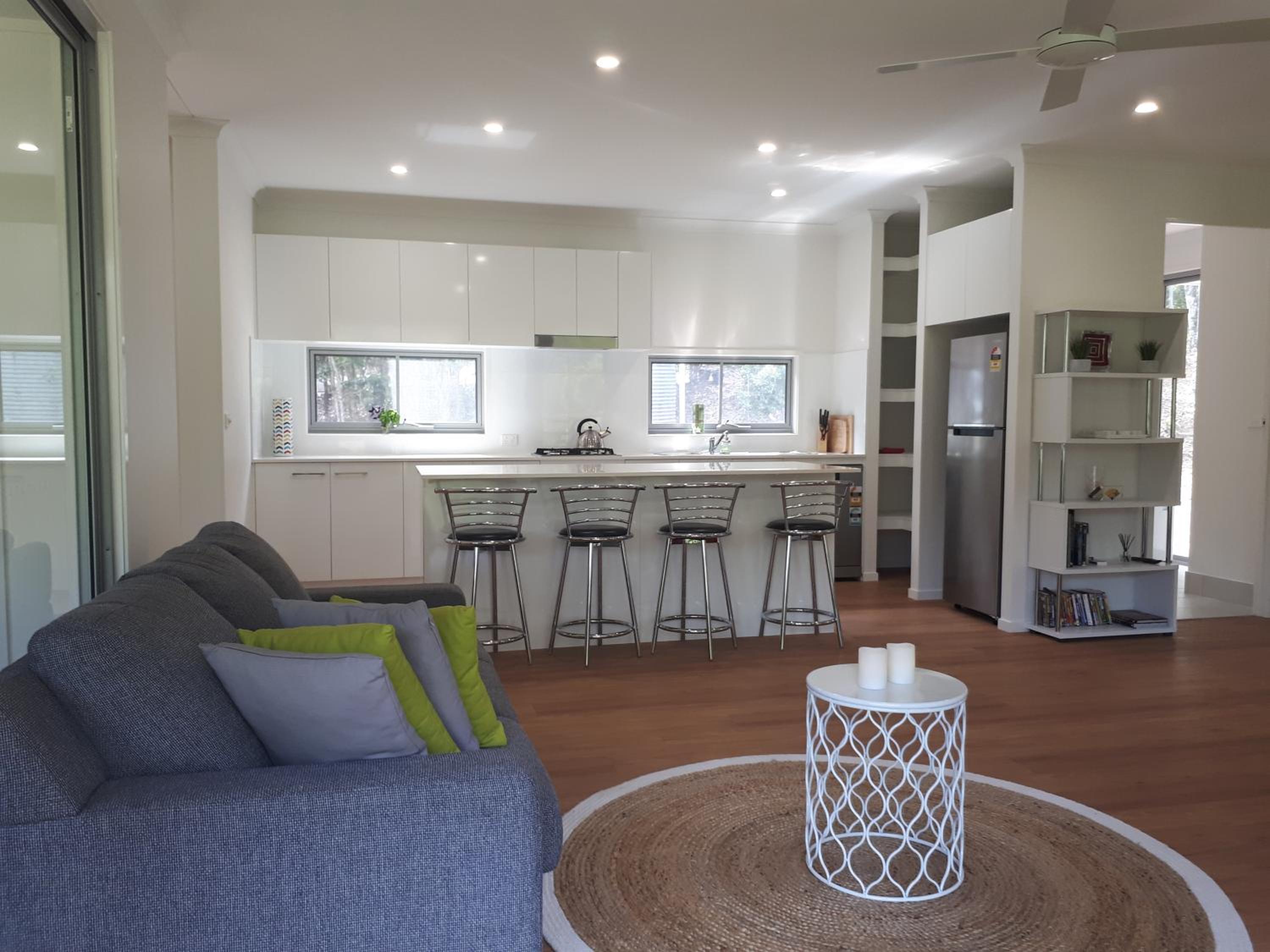 Two-Bedroom House - Photo 13