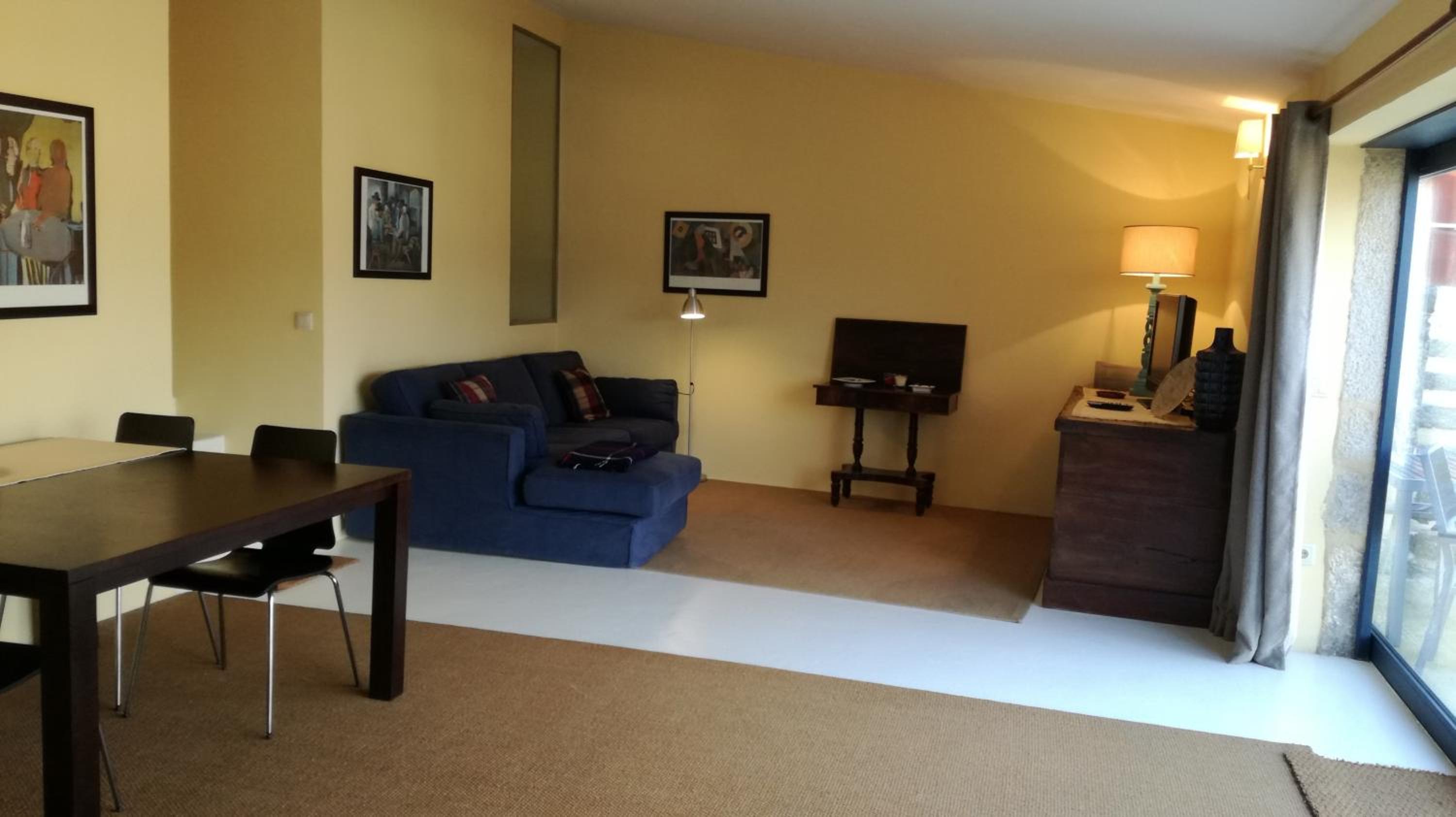 Three-Bedroom House - Photo 8