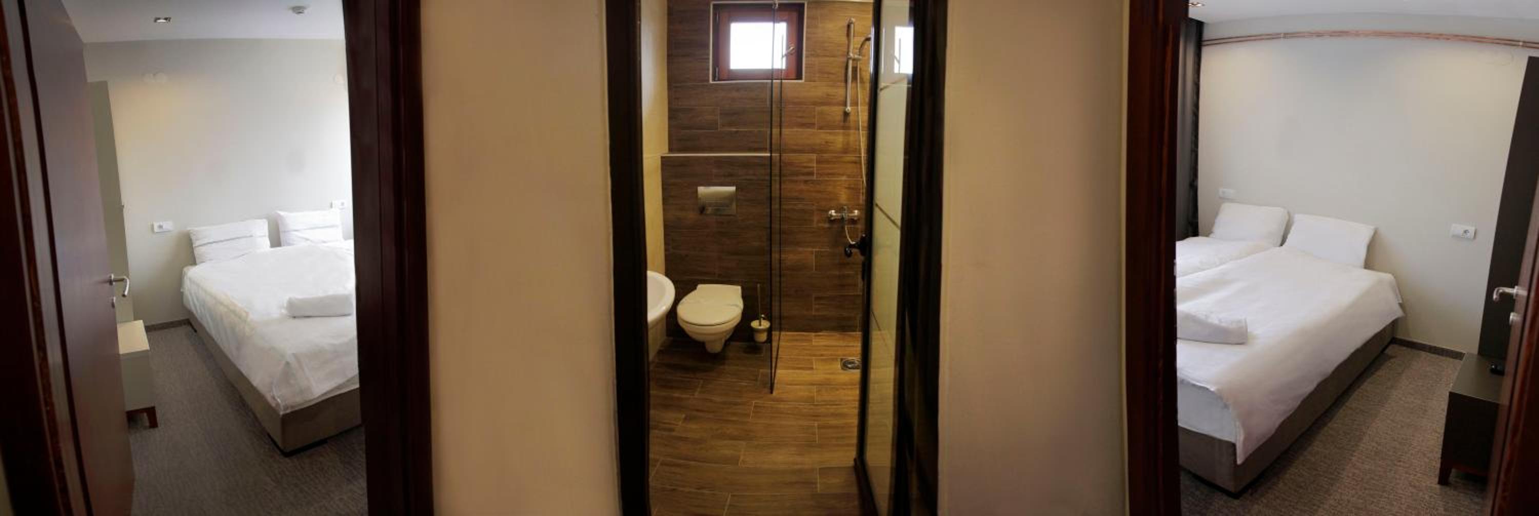 Family Room - Photo 2