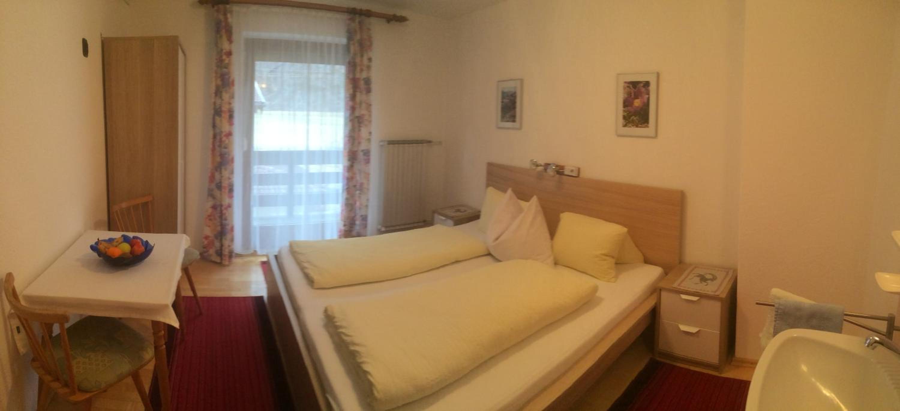 Double Room with Shared Bathroom