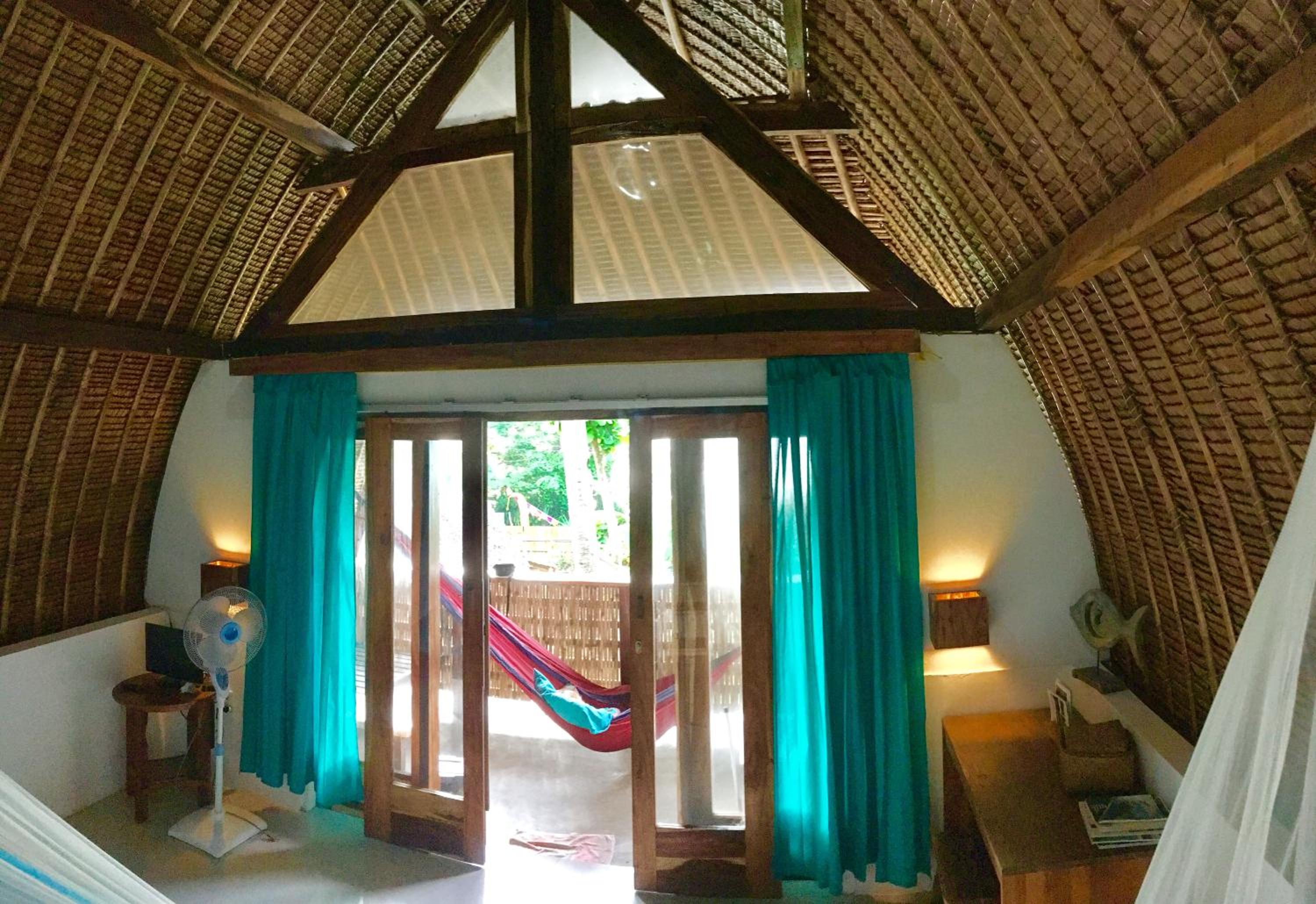 Bungalow photo 1