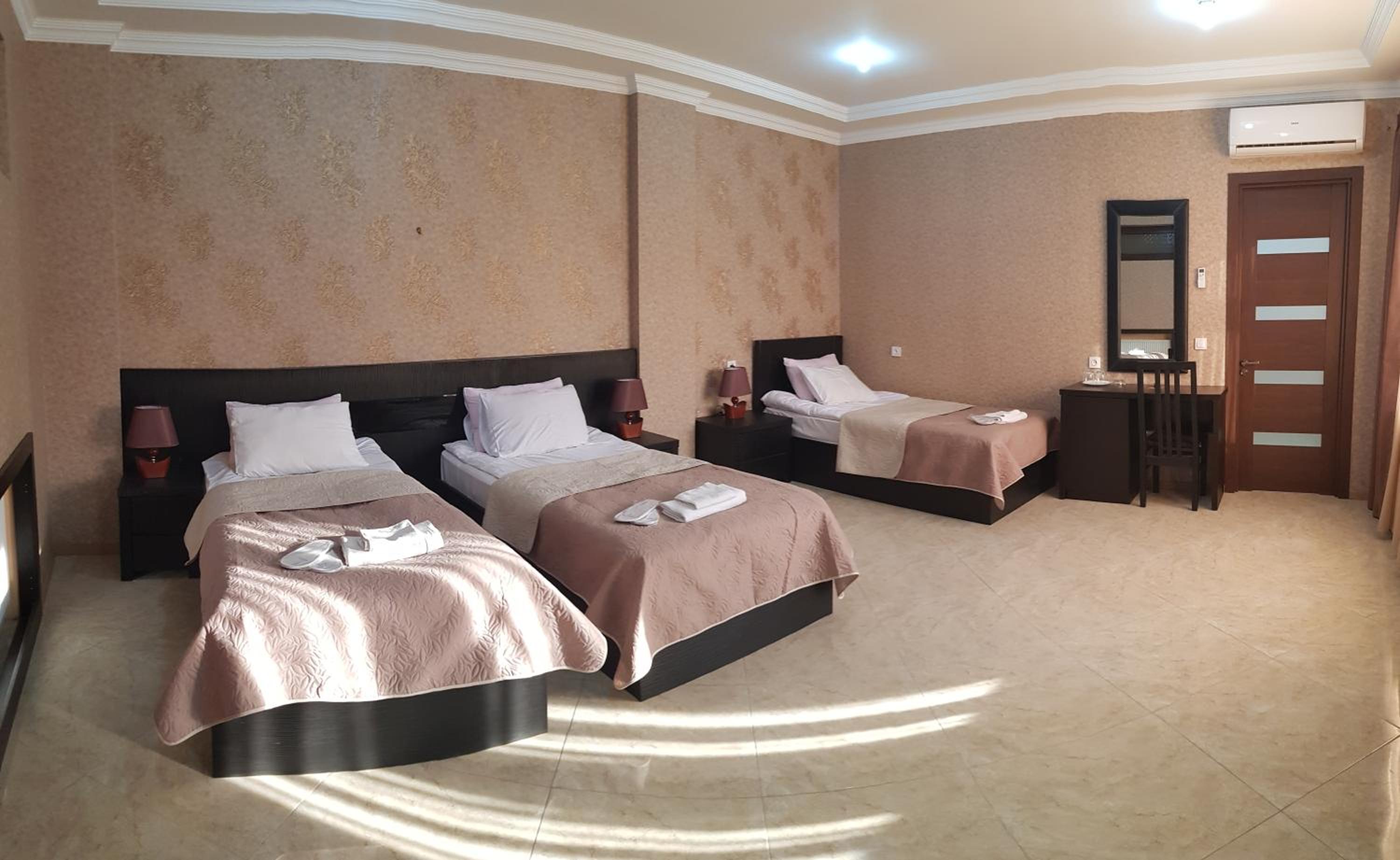 Family Room photo 1