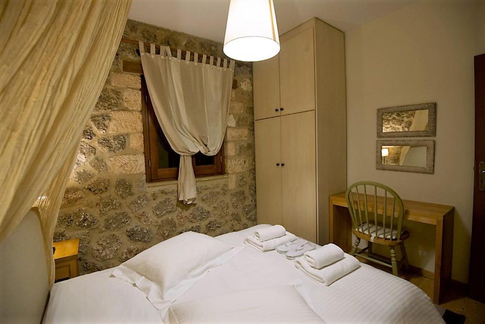 Junior Suite (2 Adults) photo 2