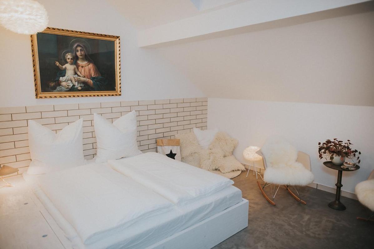 Double Room - Photo 3