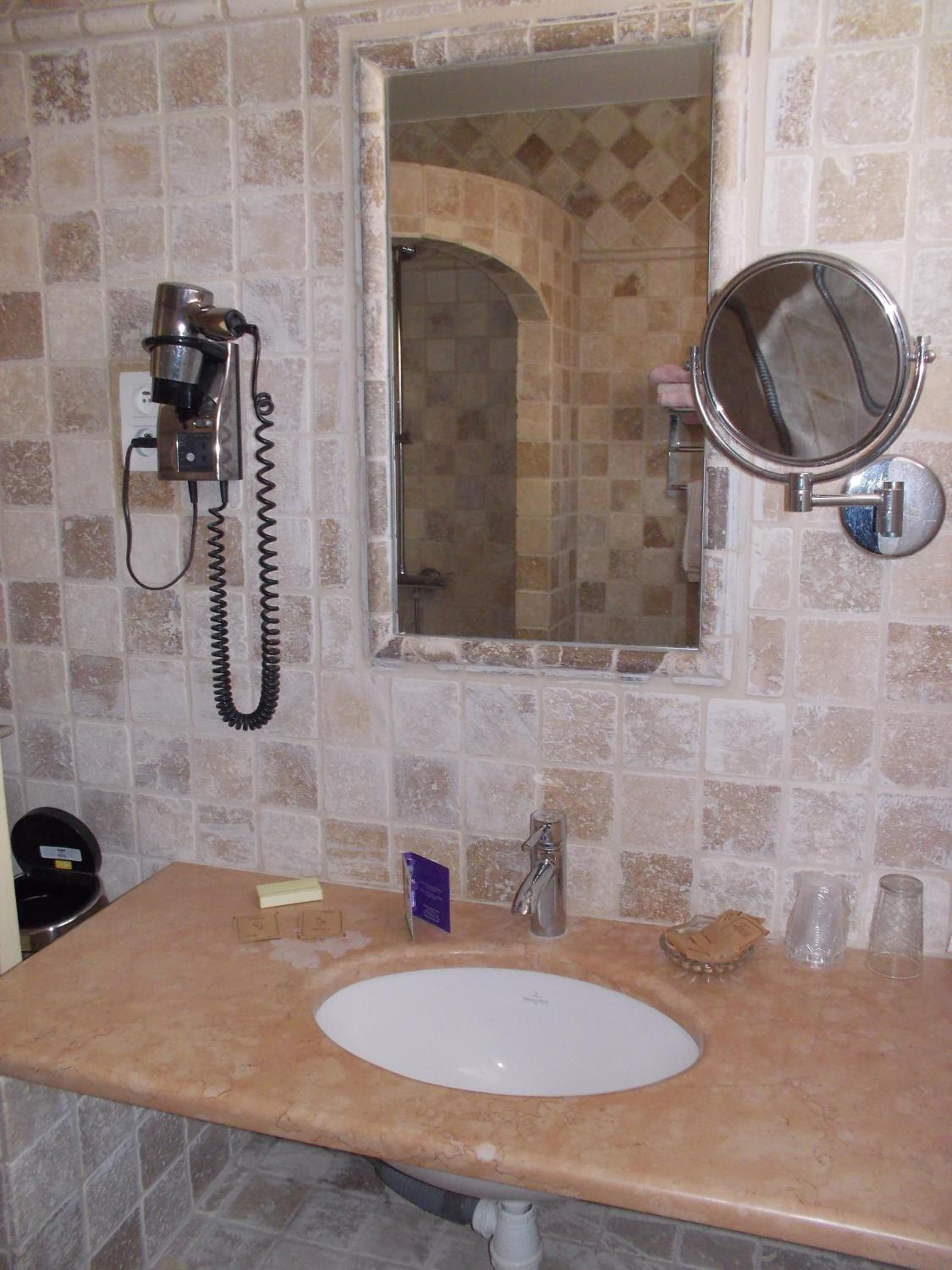 Triple Room with Garden View photo 2