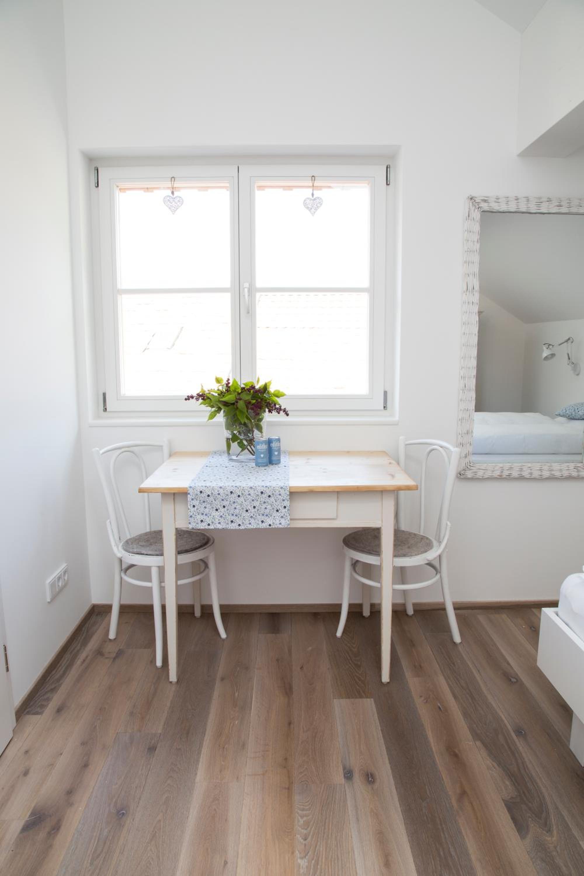 Studio Apartment photo 3
