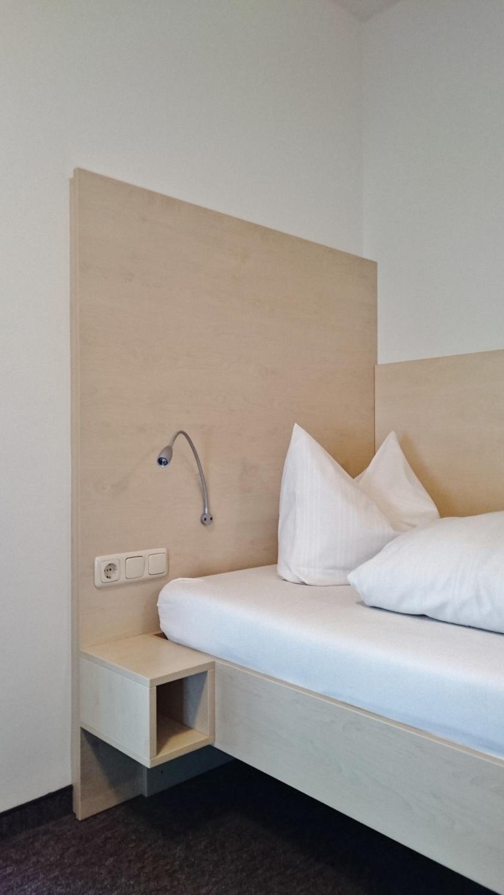 Single Room photo 2