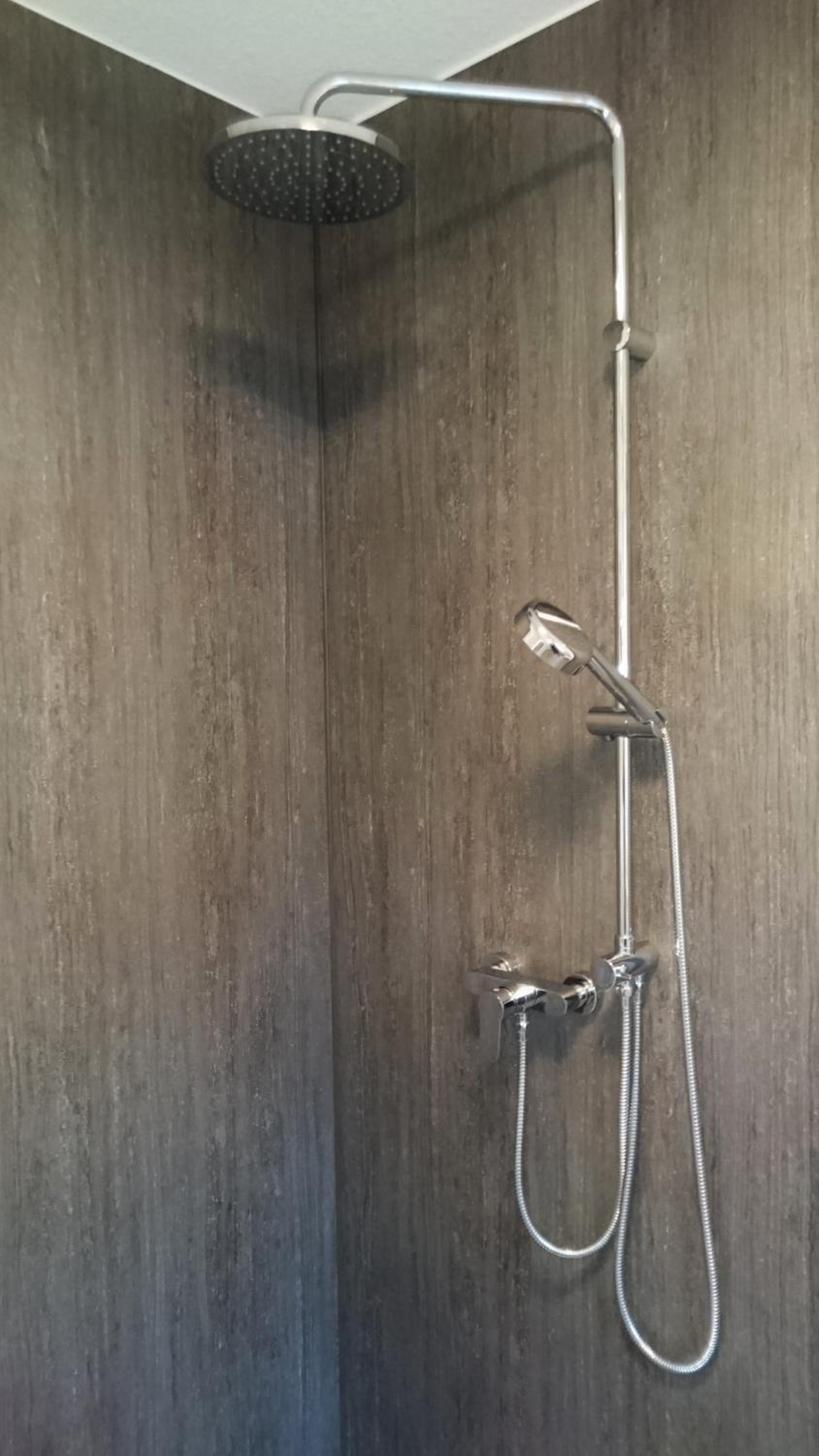 Twin Room - Photo 4