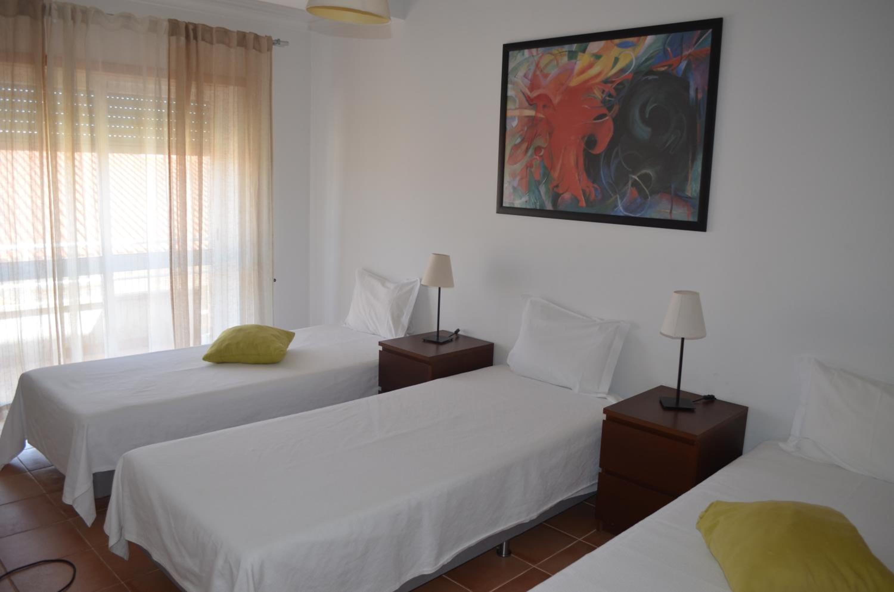 One-Bedroom Triple Apartment photo 2