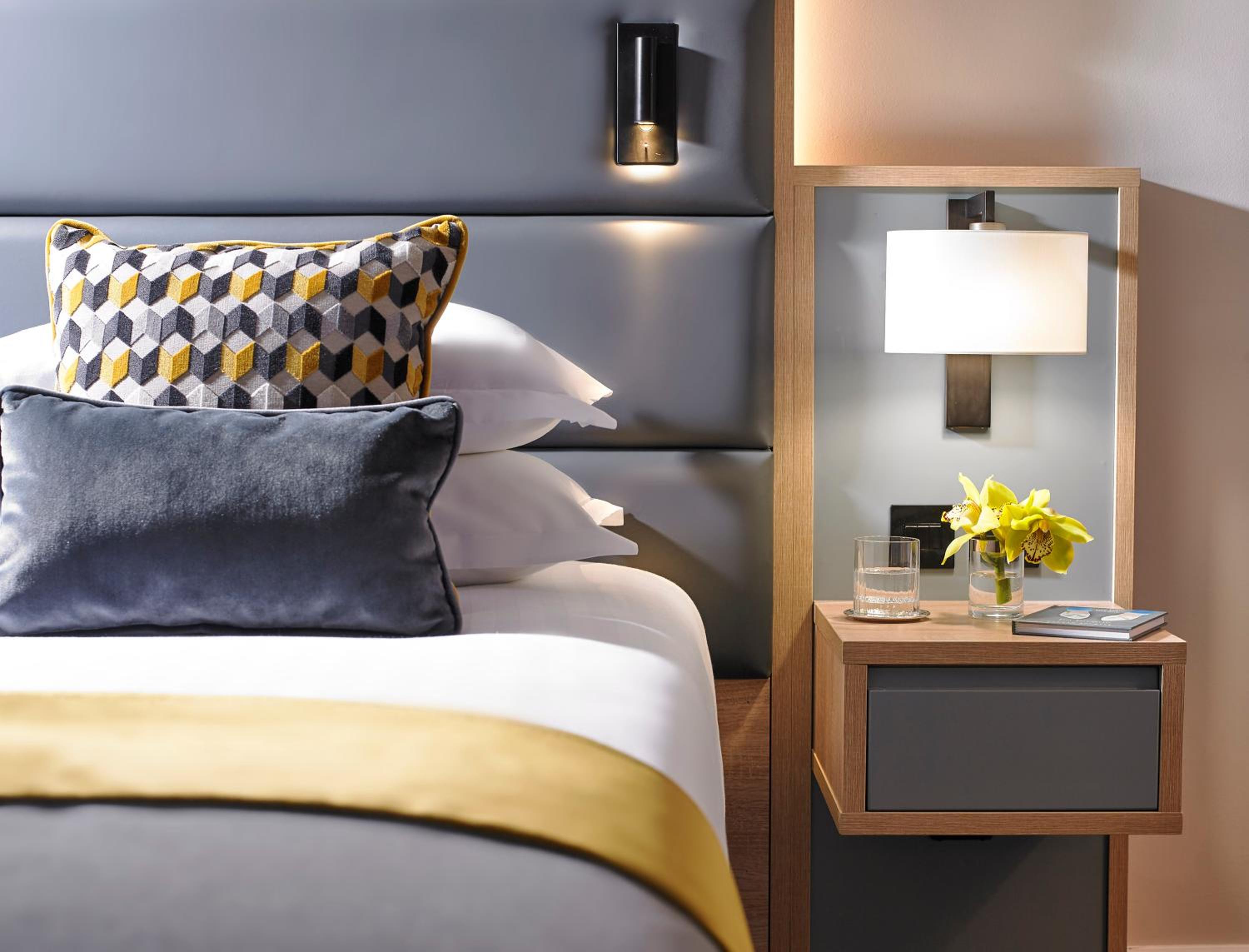 Superior King & Single Room