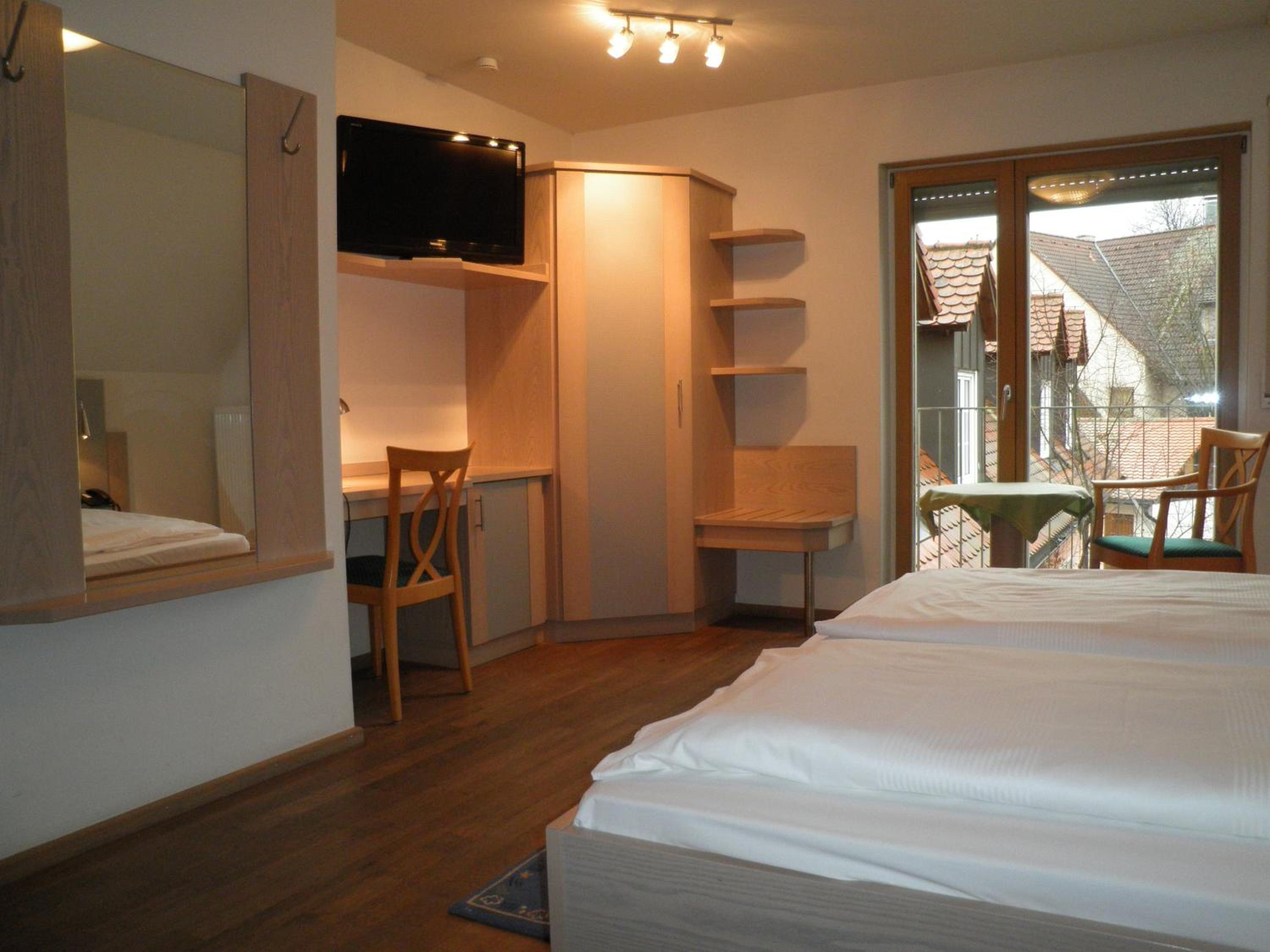 Comfort Quadruple Room - Photo 9