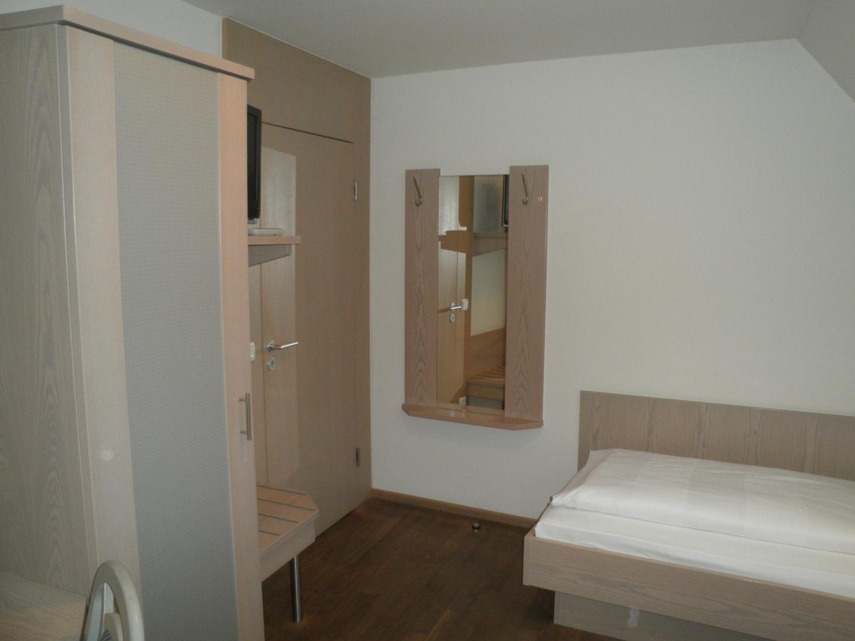 Comfort Quadruple Room - Photo 10