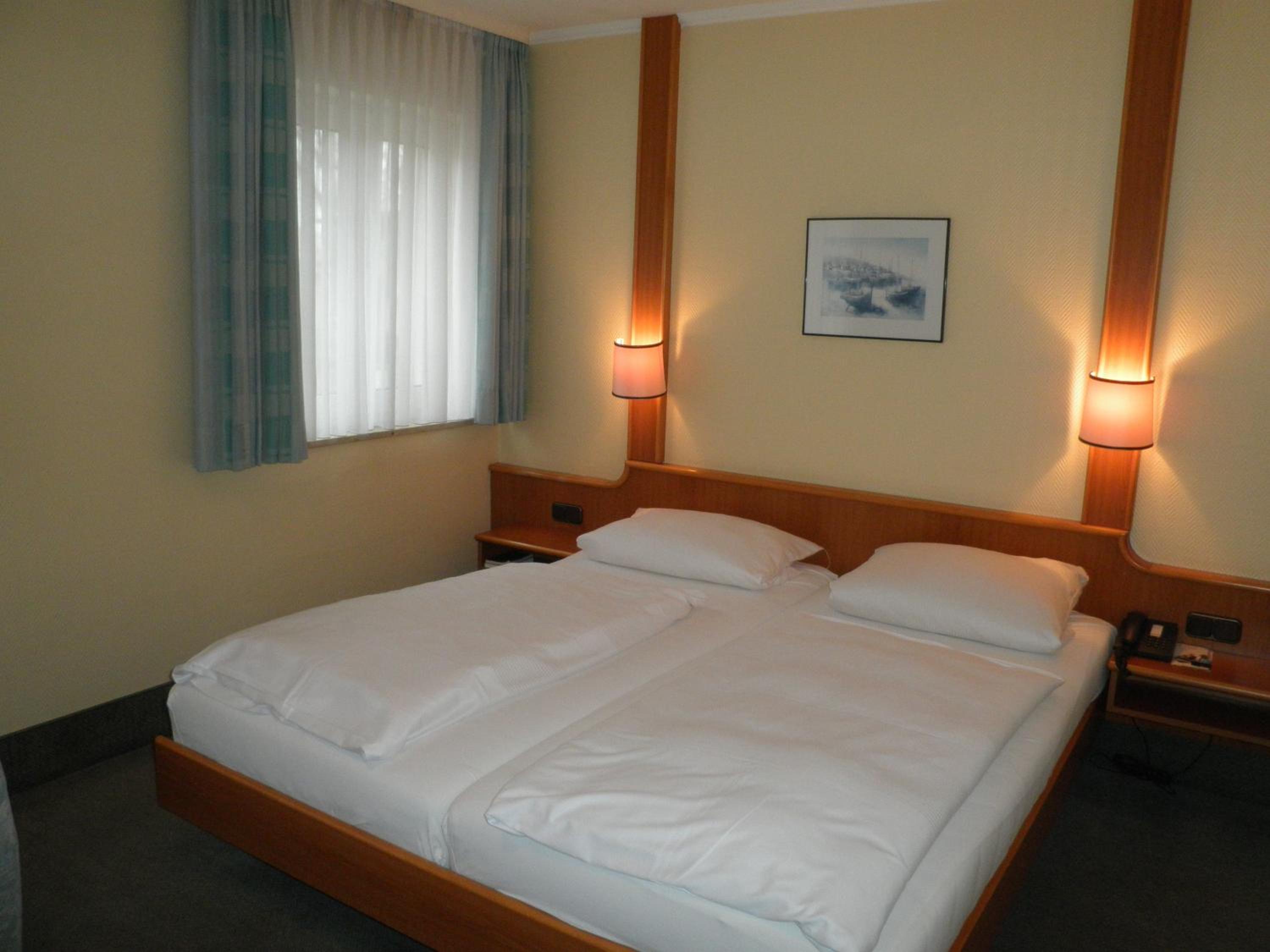 Double Room - Photo 4