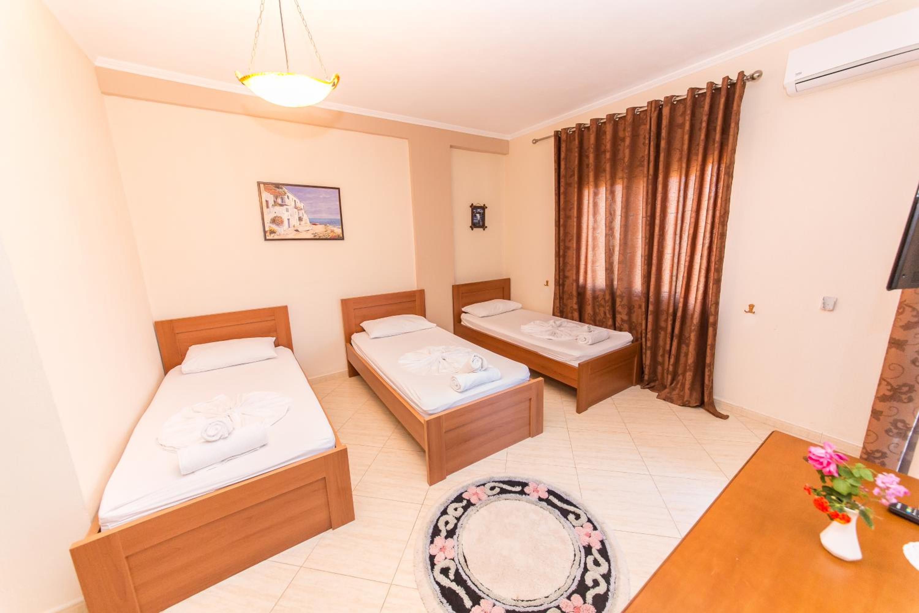 Family Suite with Balcony photo 2