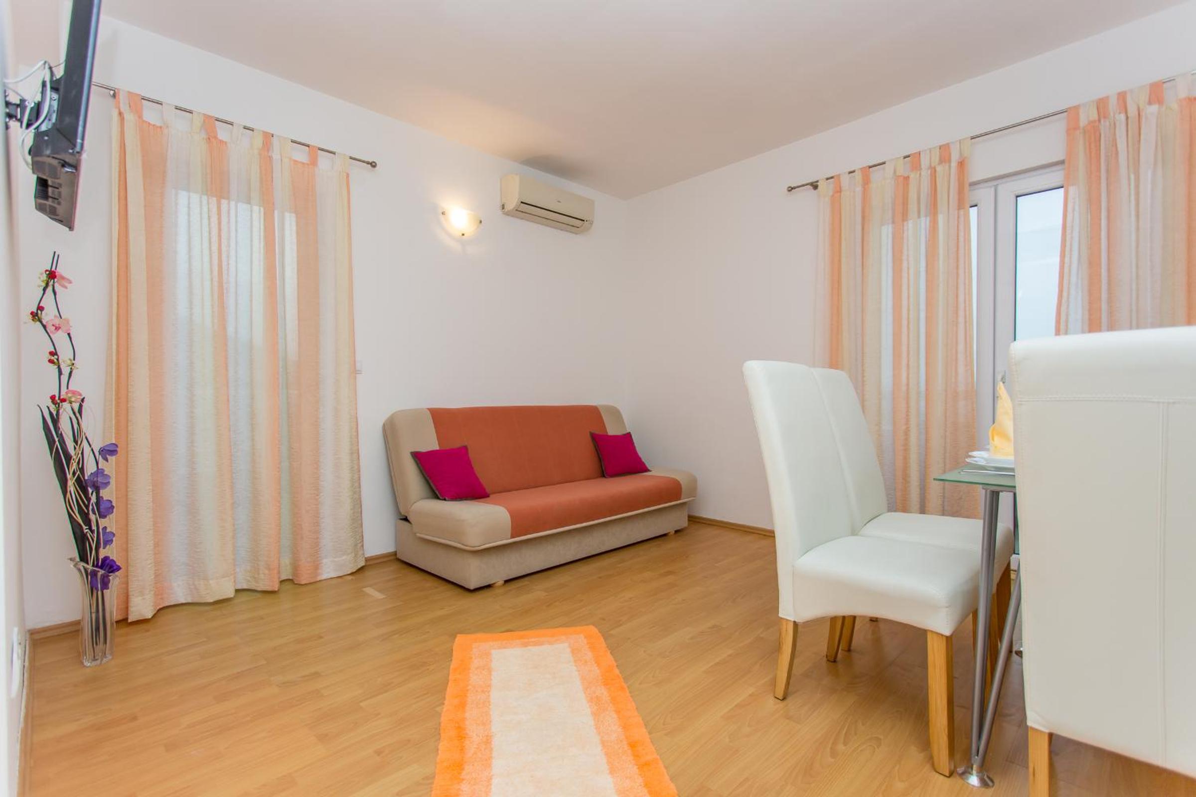 Two-Bedroom Apartment Standard