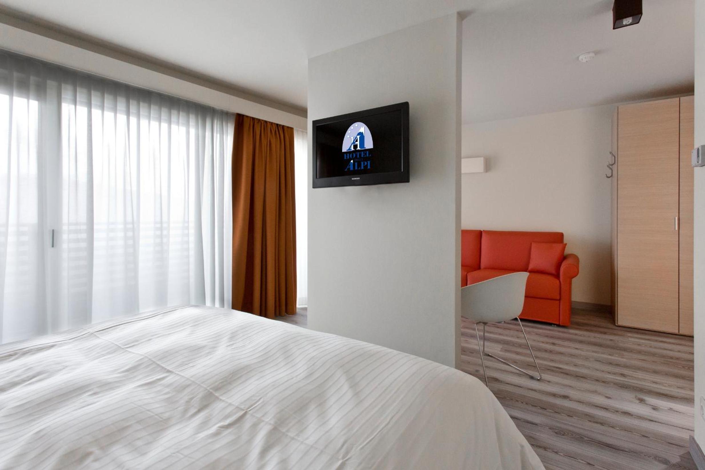 Junior Suite (2 Adults) - Photo 7