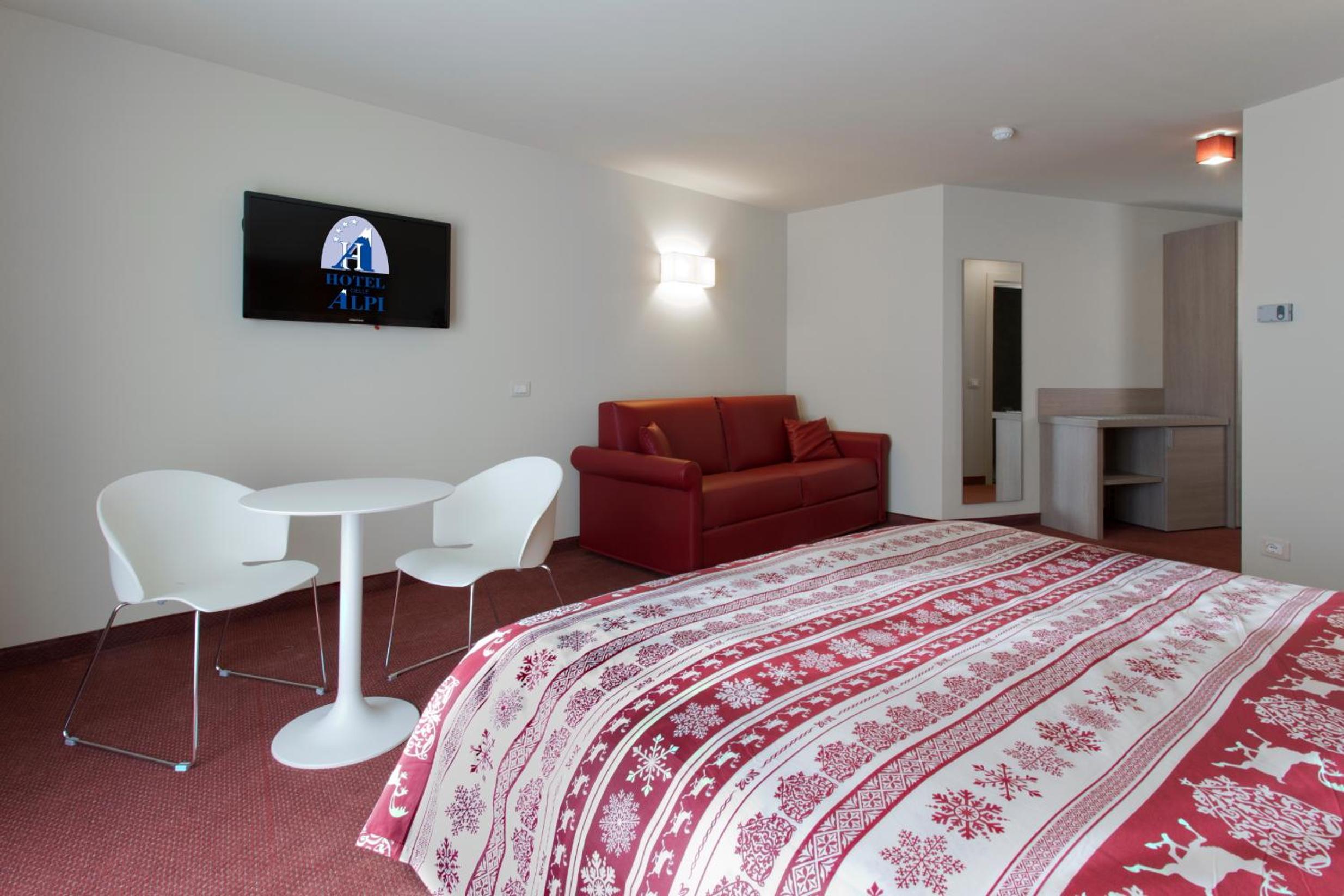 Junior Suite (2 Adults) - Photo 3