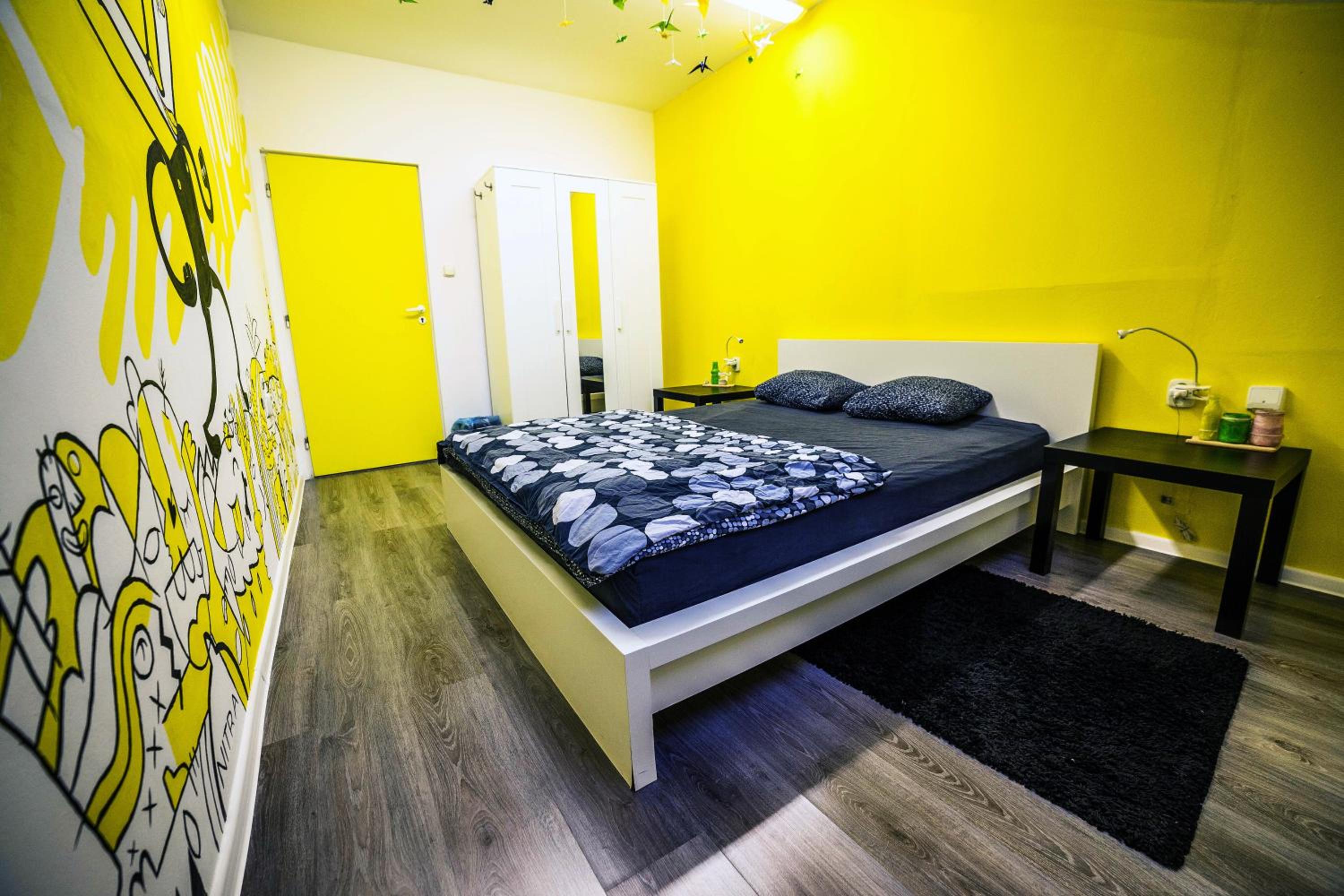 Double Room with Shared Bathroom photo 1