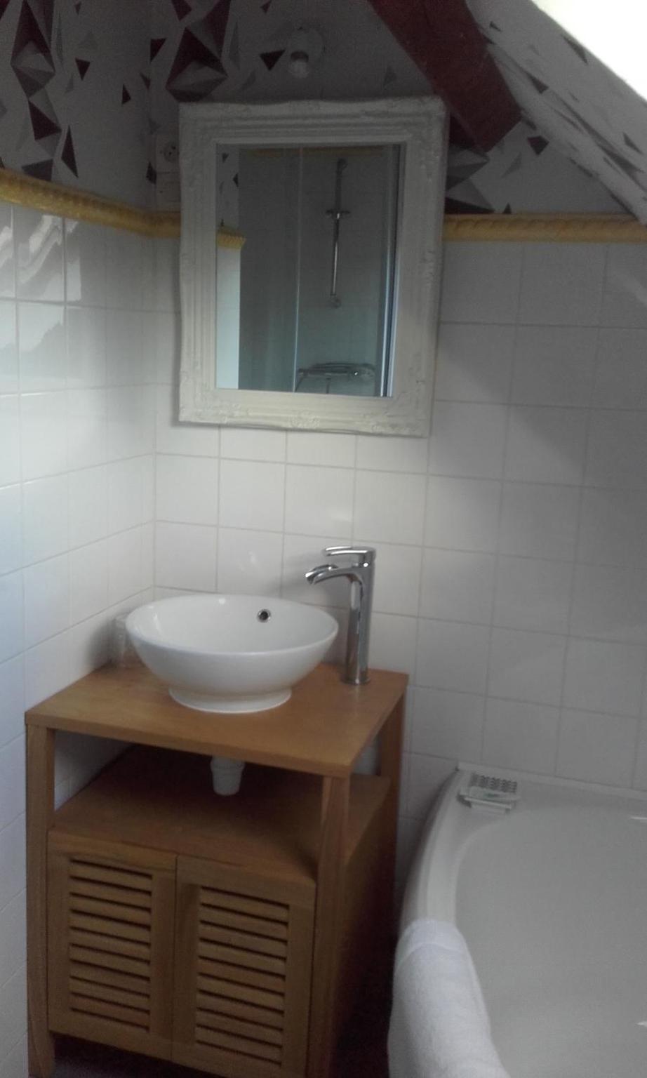 Double Room - Photo 12