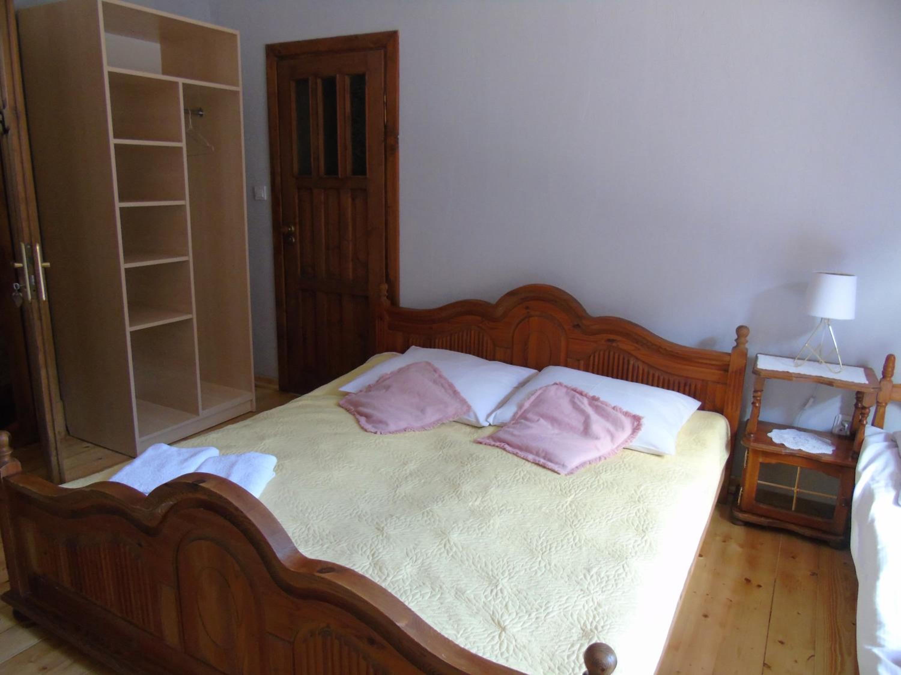 Comfort Triple Room with Shower - Photo 2