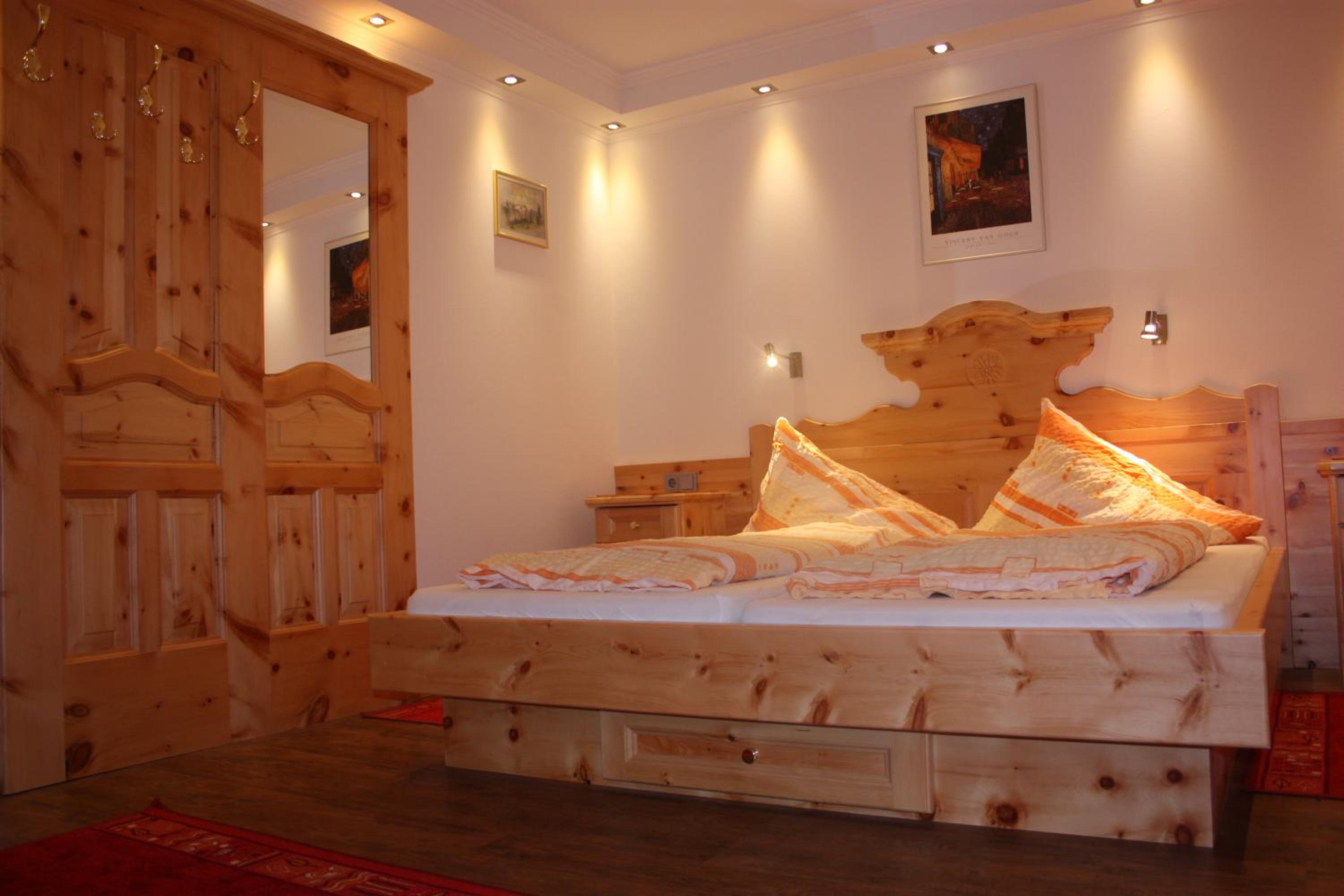 Triple Room with Lake View photo 1